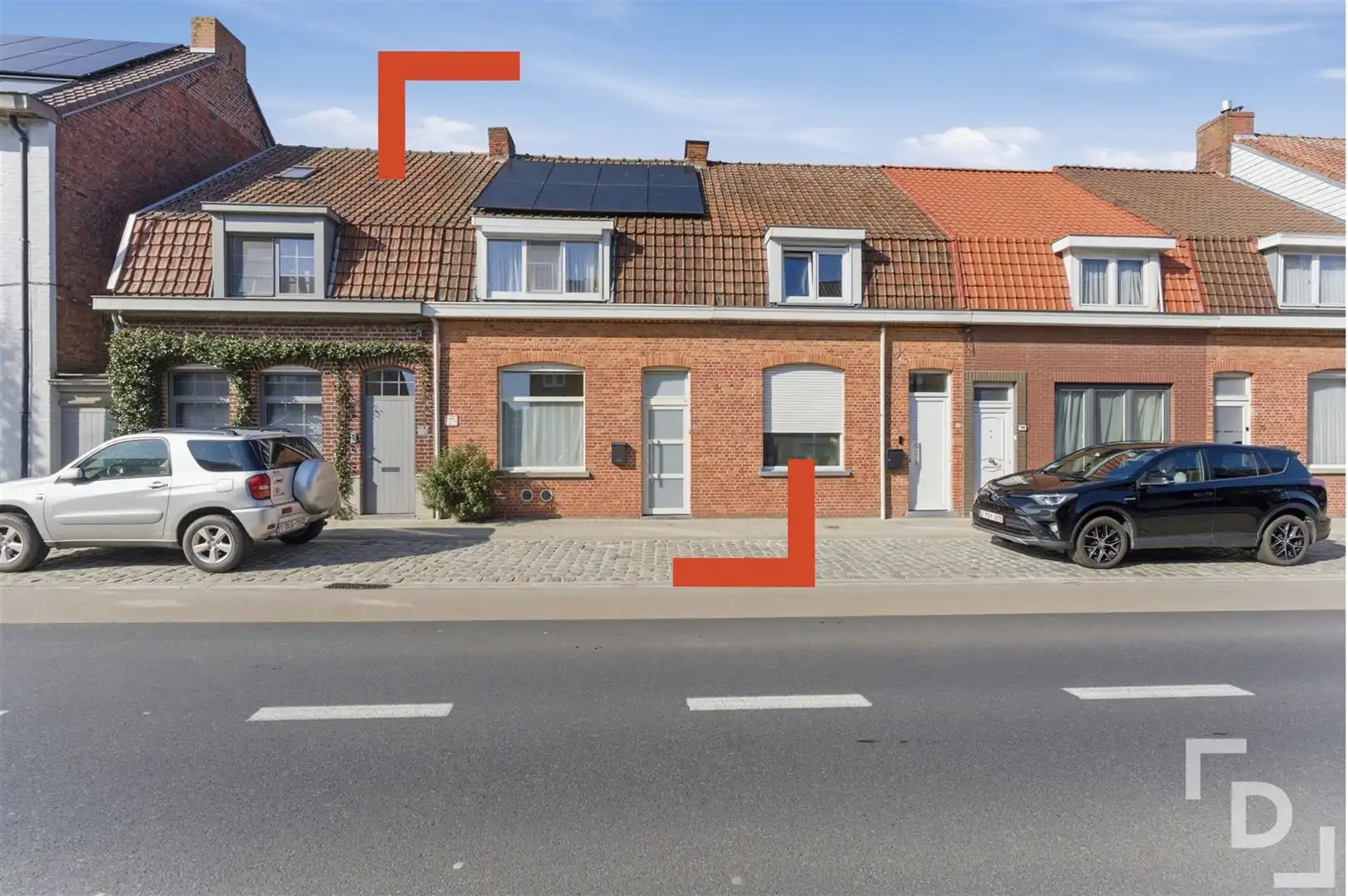 Ruime en energetische woning met uitweg en lostaande garage te koop in centrum Ieper. foto 27