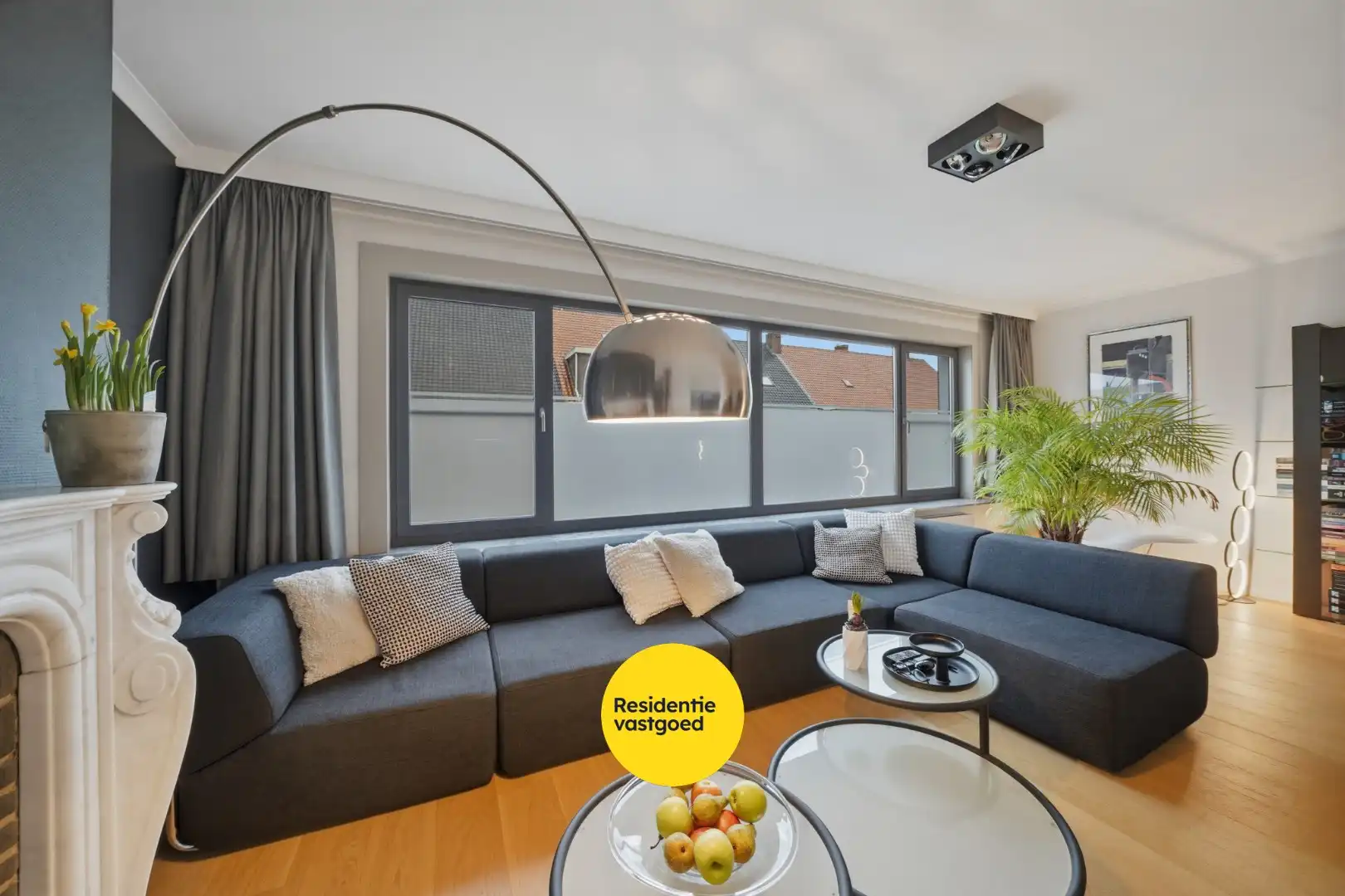 Ruime bel-étage woning met tuin en garage op rustige ligging te Bredene foto 5