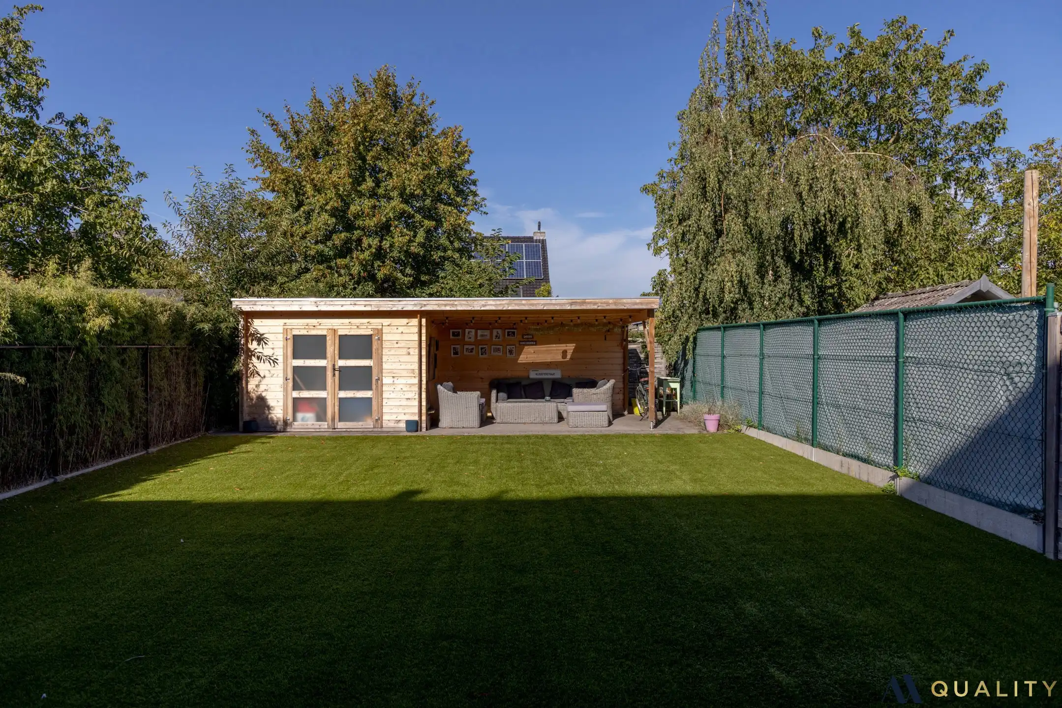 Rustig gelegen, instapklare woning met 4 slaapkamers en aangelegde tuin foto 17