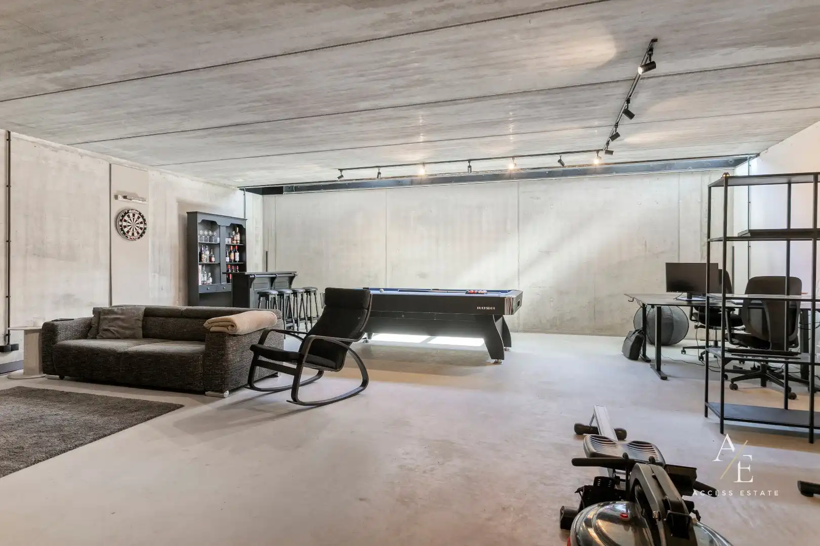 OOSTERZELE - Strakke designvilla met zwembad uit 2020! foto 13