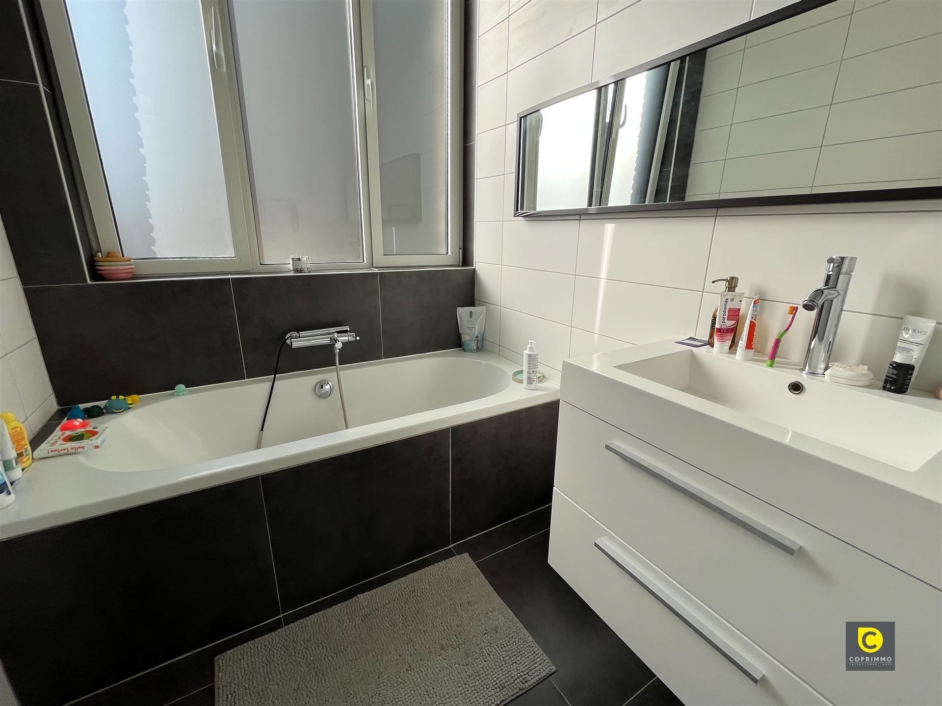 Gezellige instapklare woning met 3 slpks! foto 8