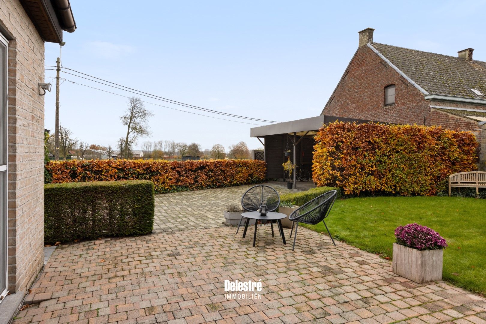 INSTAPKLARE PERFECT ONDERHOUDEN WONING MET AANGENAME TUIN  foto 24