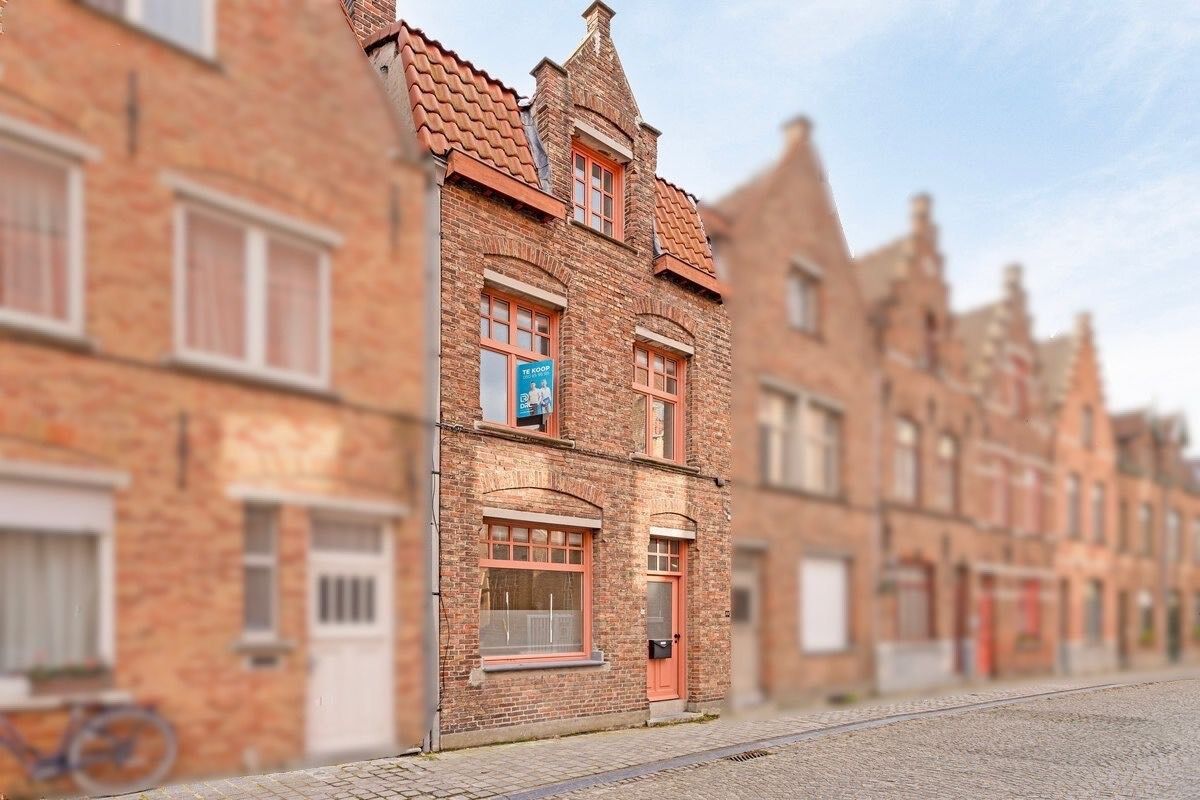 BURGERWONING te BRUGGE-CENTRUM foto {{pictureIndex}}