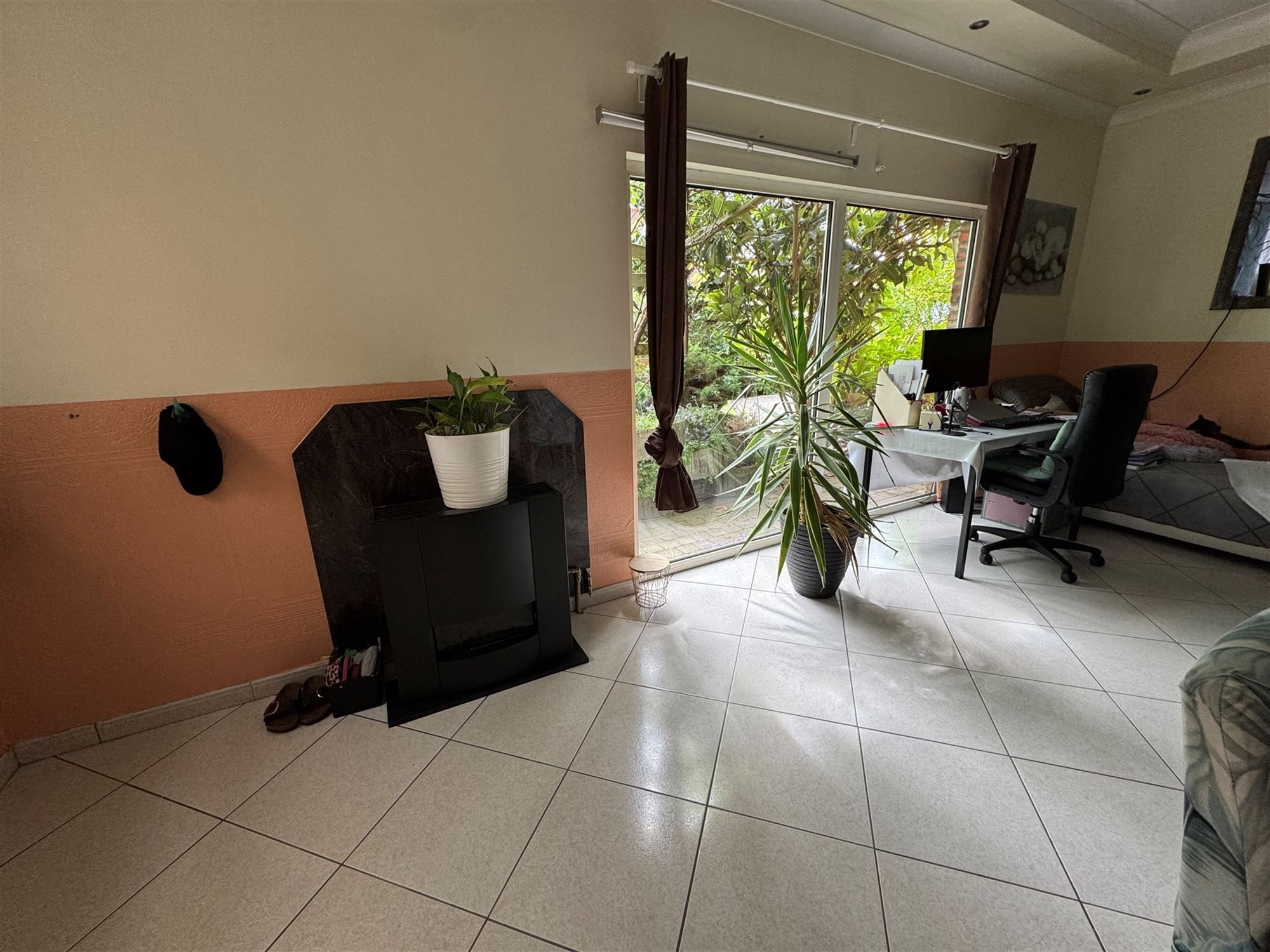 PERFECT ONDERHOUDEN WONING (142M²) MET 3 SLAAPKAMERS, 2 BADKAMERS EN LEUKE TUIN TE BEVERLO foto 11