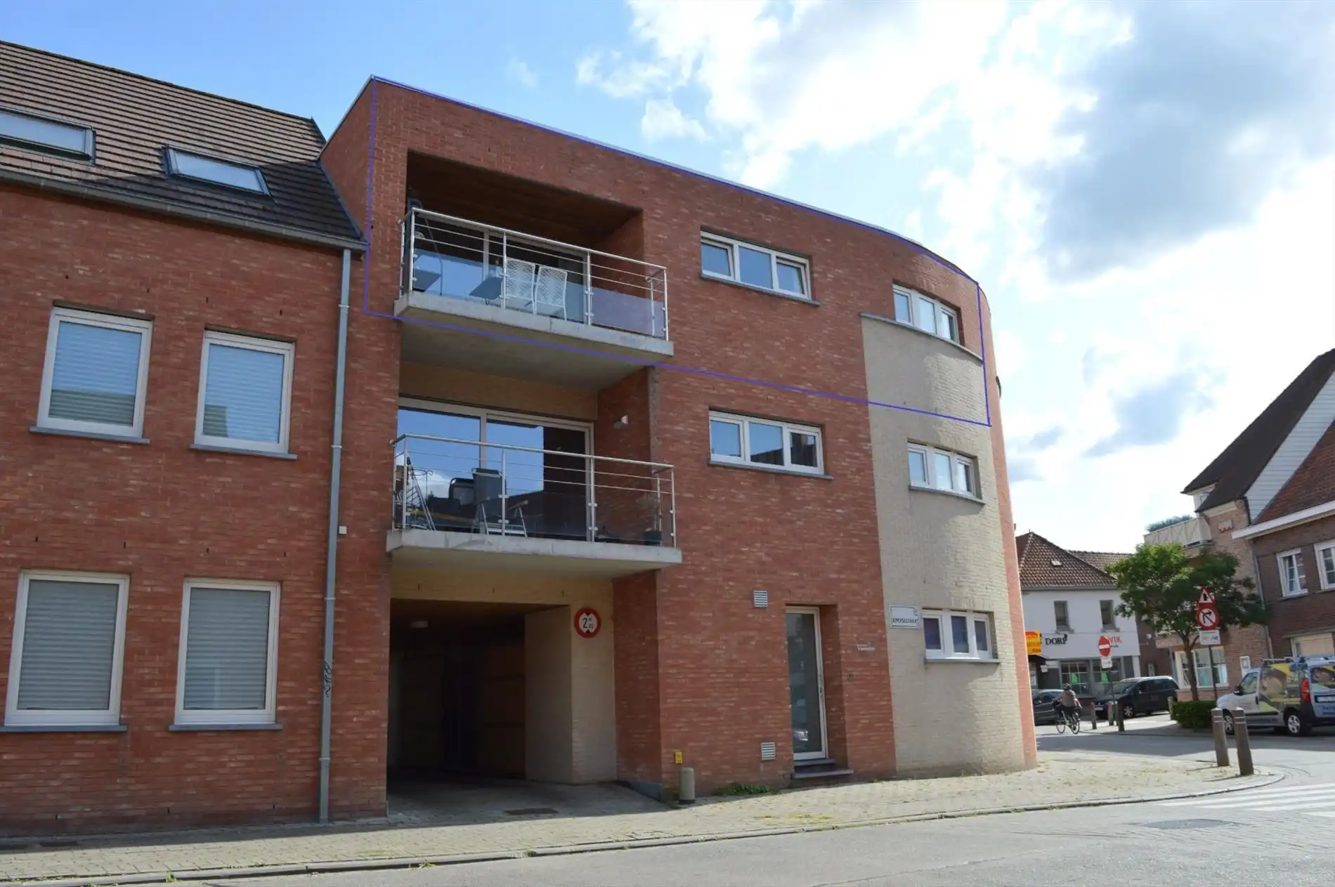 Prachtig appartement met 2 slaapkamers in Kortrijk foto {{pictureIndex}}