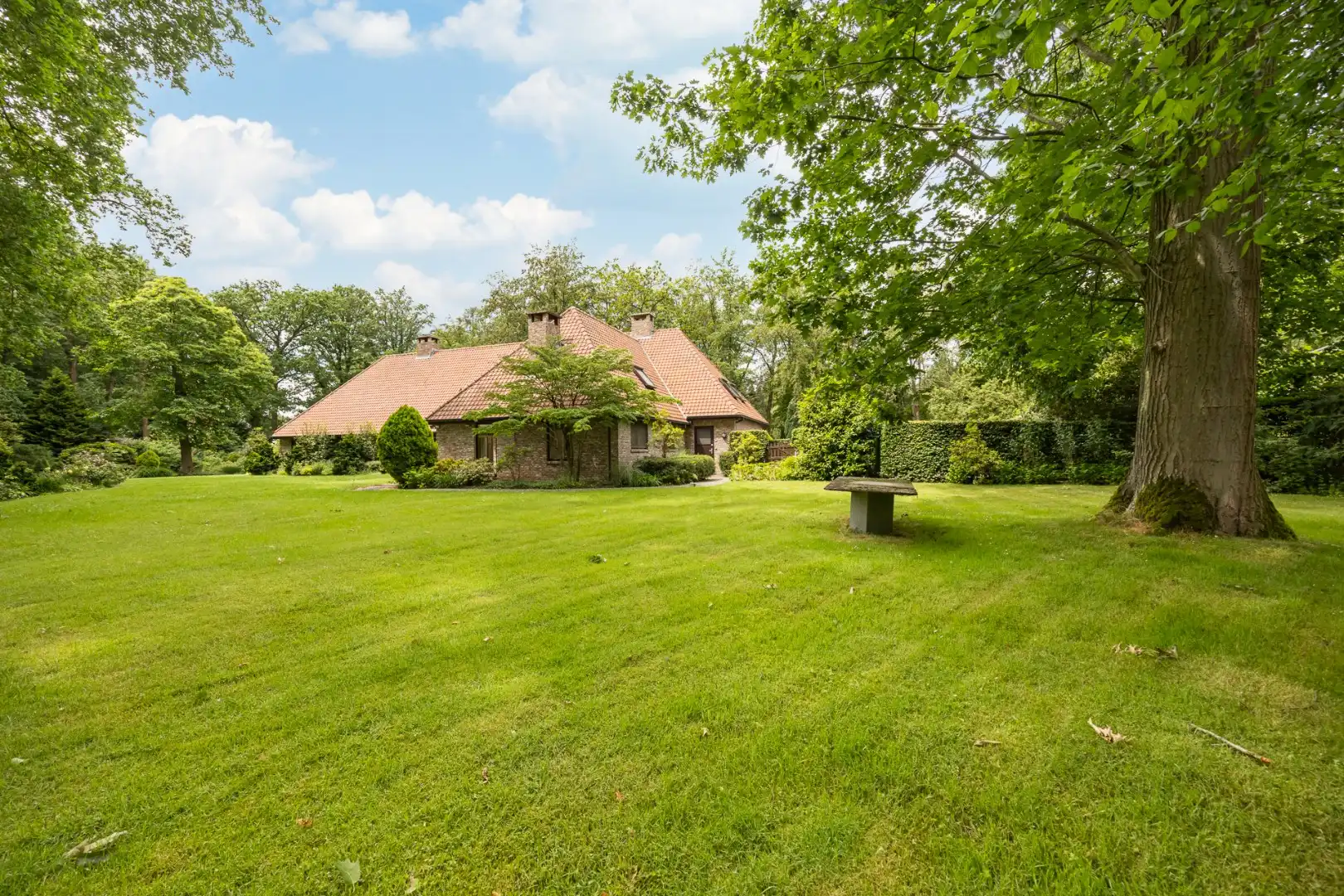 Exclusieve villa met gelijkvloerse master suite, prachtige tuin en uitzonderlijk wooncomfort foto 30