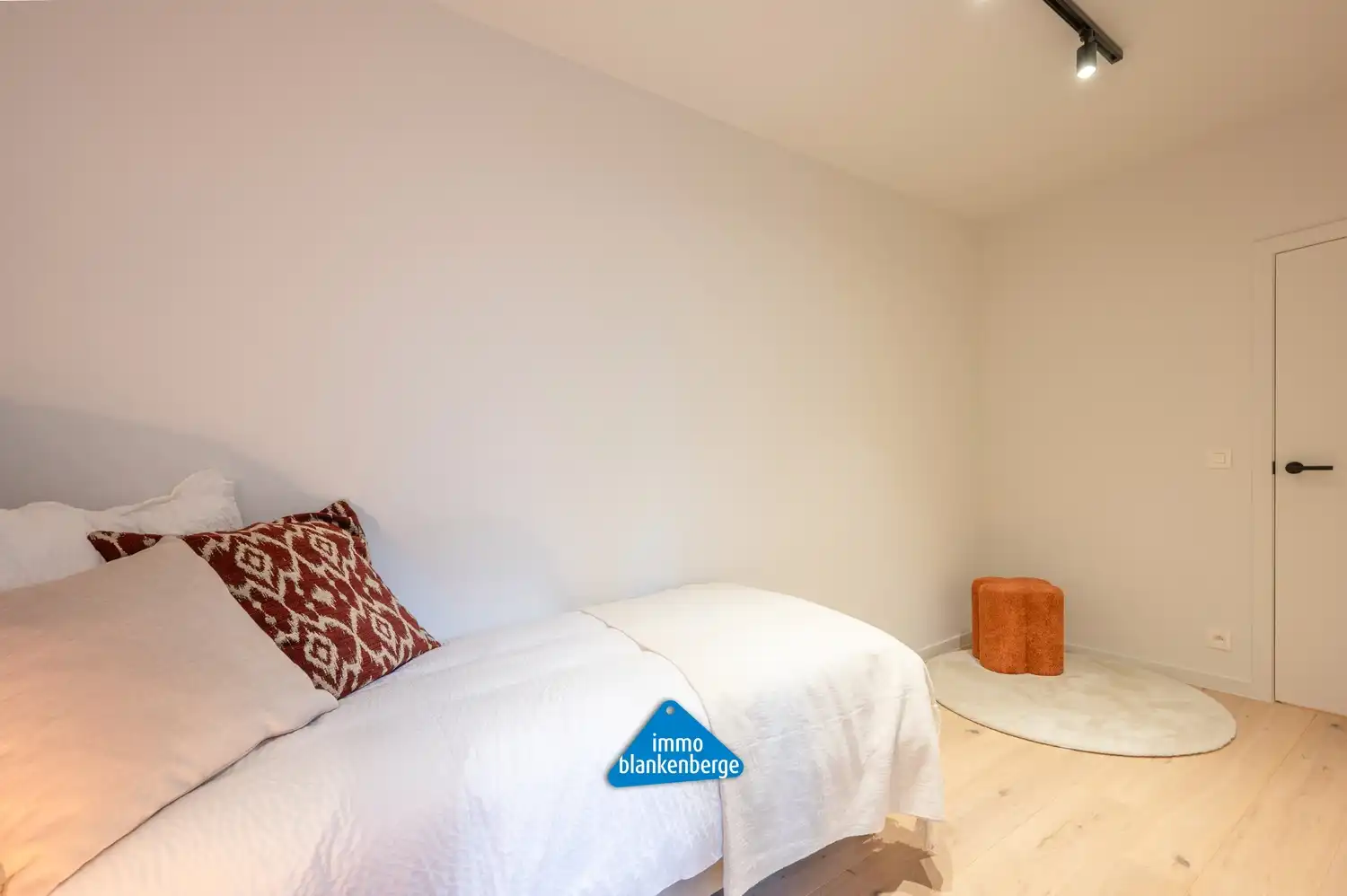 Luxueus appartement met 3 slaapkamers op de Zeedijk in Blankenberge met adembenemend zeezicht foto 23