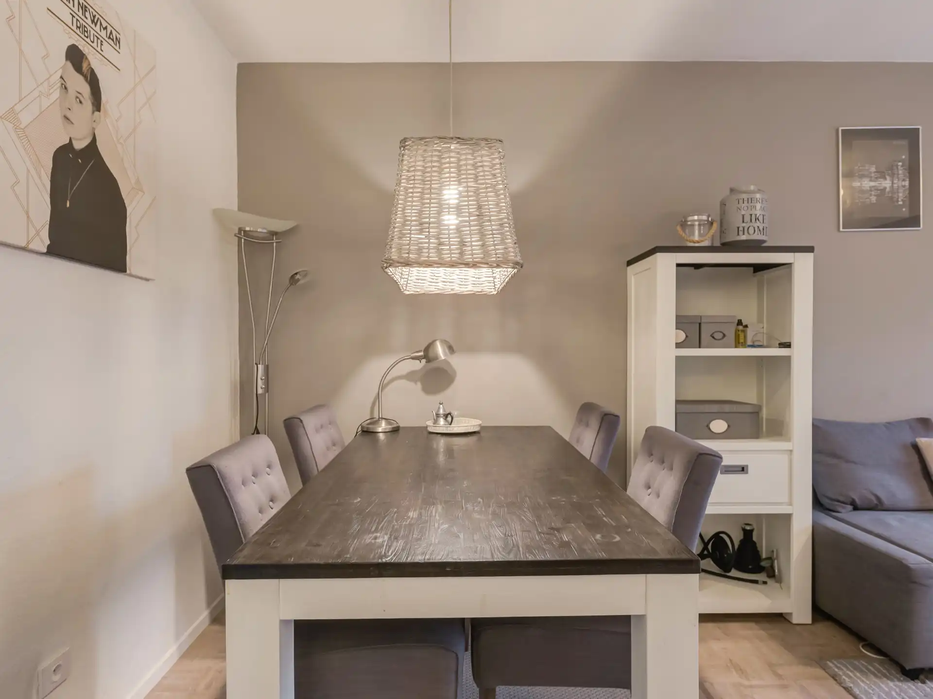 Gemeubelde studio op toplocatie in hartje stad! foto 12