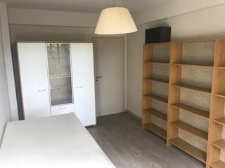 Mooi en ruim appartement met 2 slk, berging en gesloten garage aan het centrum van Genk! foto 11