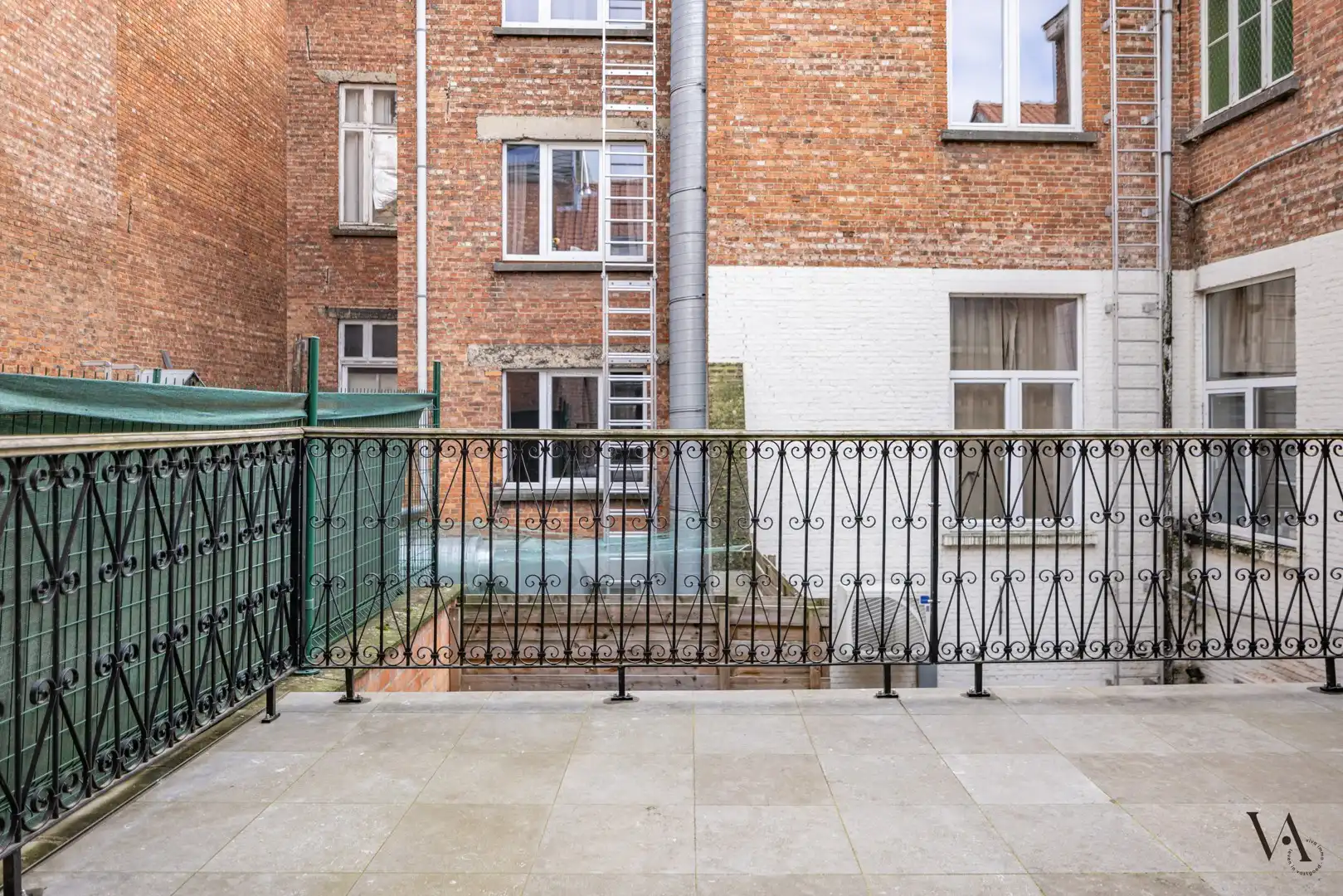 Uniek gerenoveerde stadswoning met handelsgelijkvloers in hartje Leuven foto 13