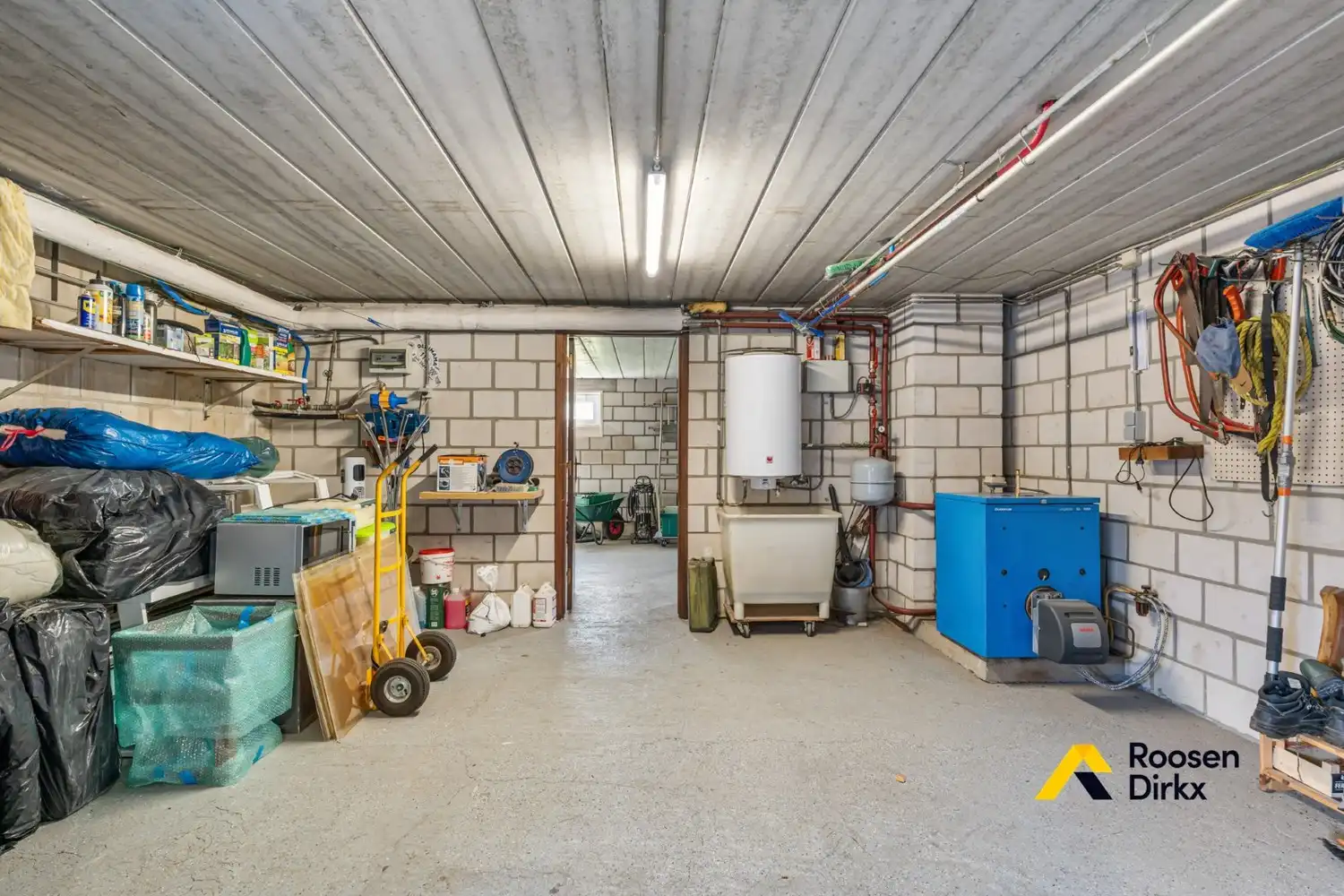 Degelijke, perfect onderhouden woning op 9 are, op fietsafstand van het centrum! foto 23