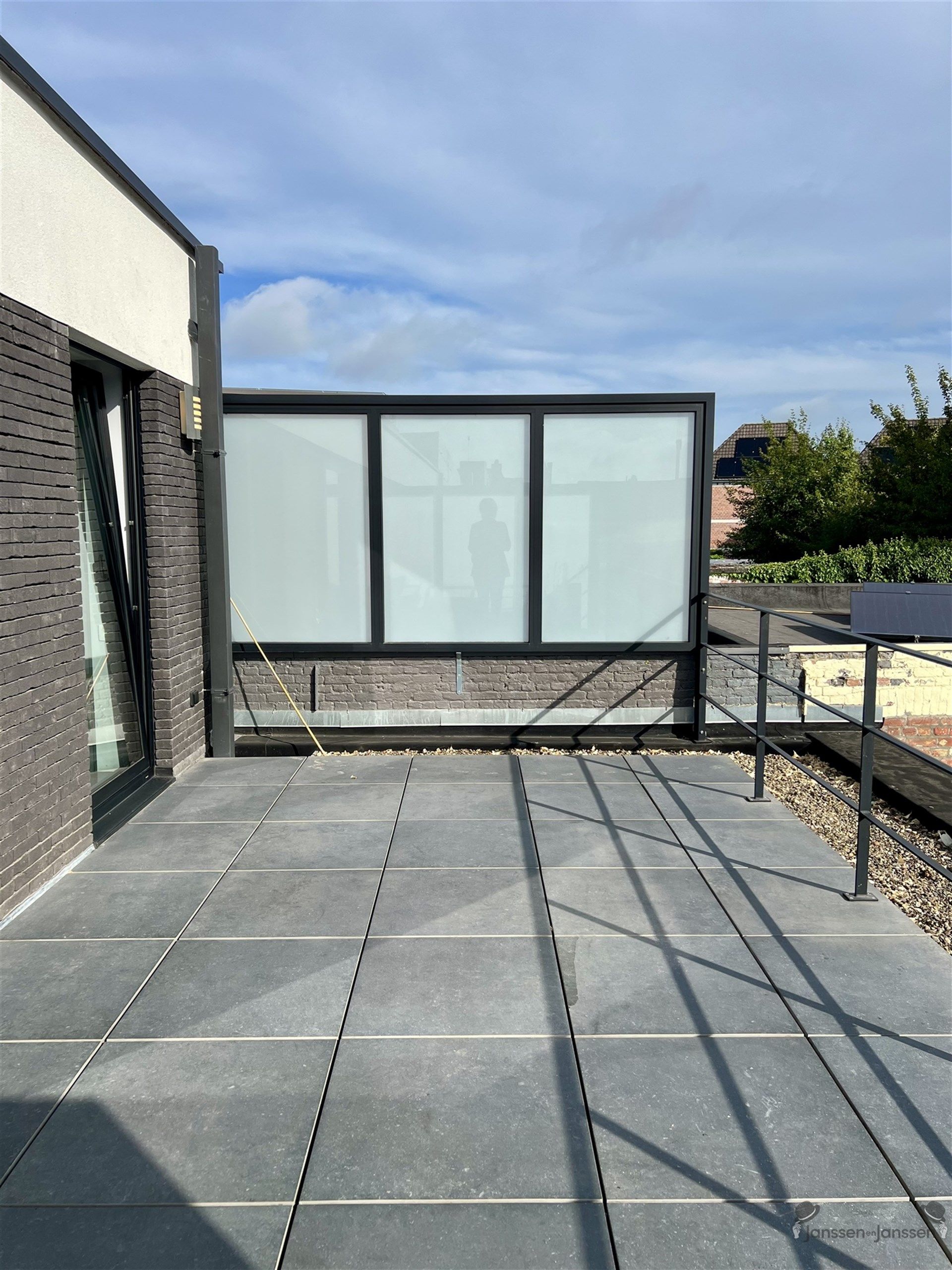 recent instapklaar1 slpk appartement met ruim terras foto 6
