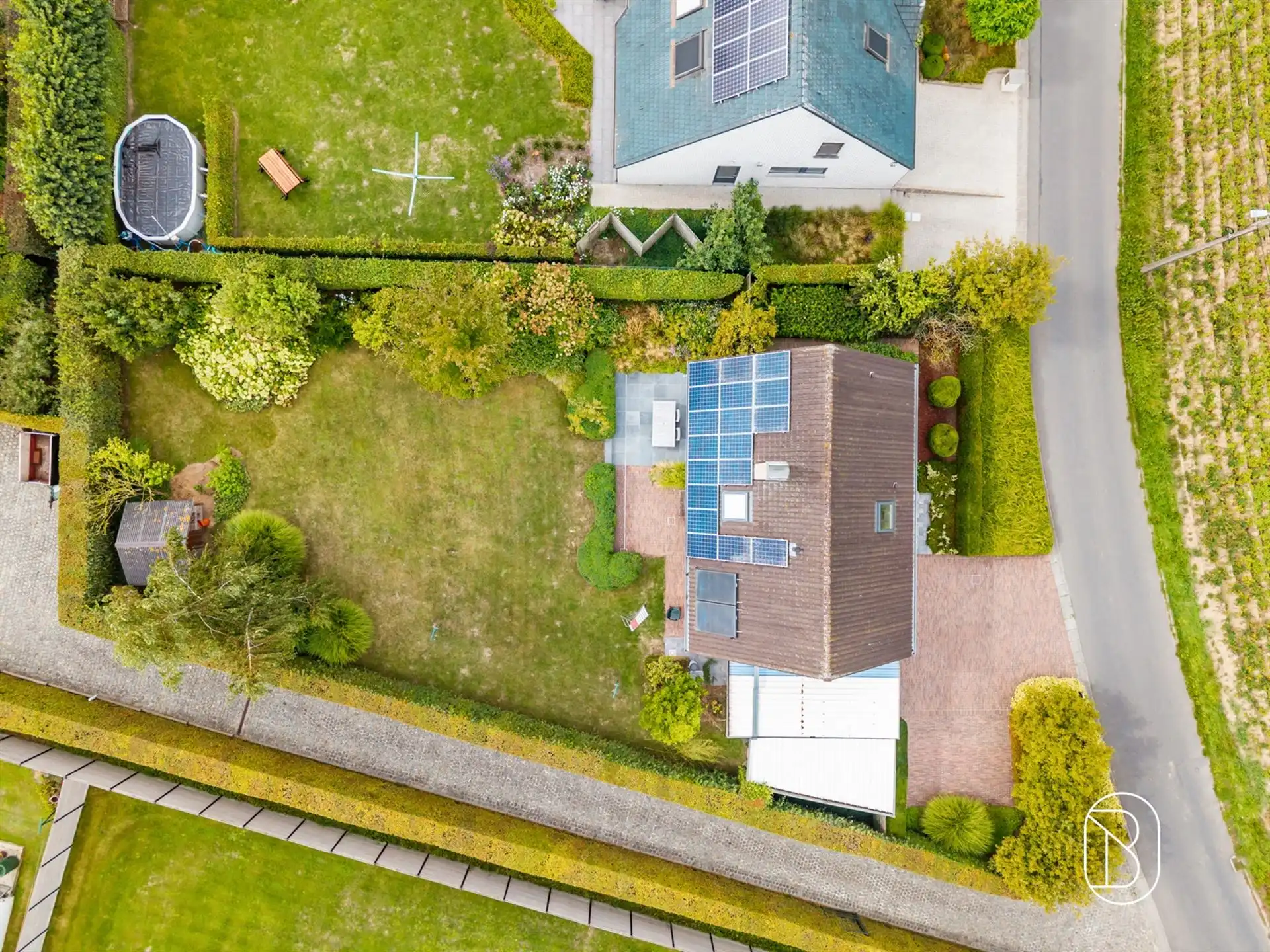 Leuke energiezuinig woning met mooie tuin!  foto 12