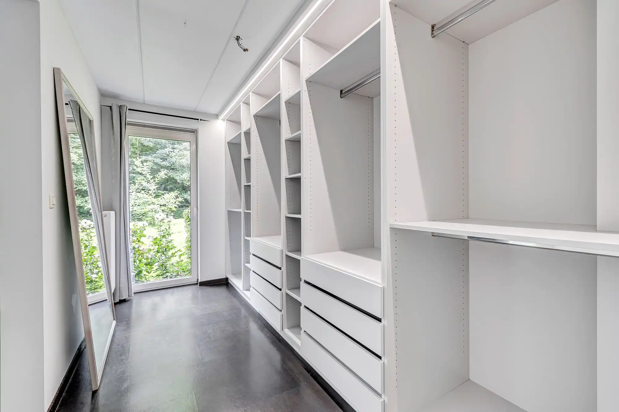 Exclusieve architecturale woning op toplocatie in Heikruis foto 22