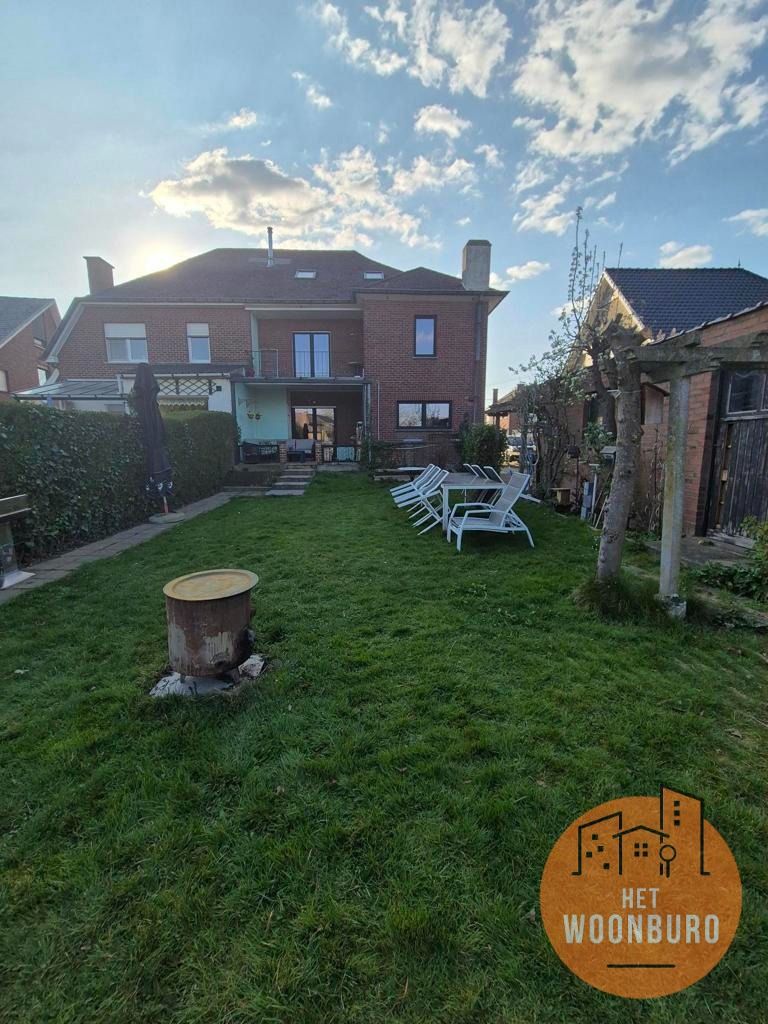 Gemeubelde woning (HOB) met garage en tuin foto 20