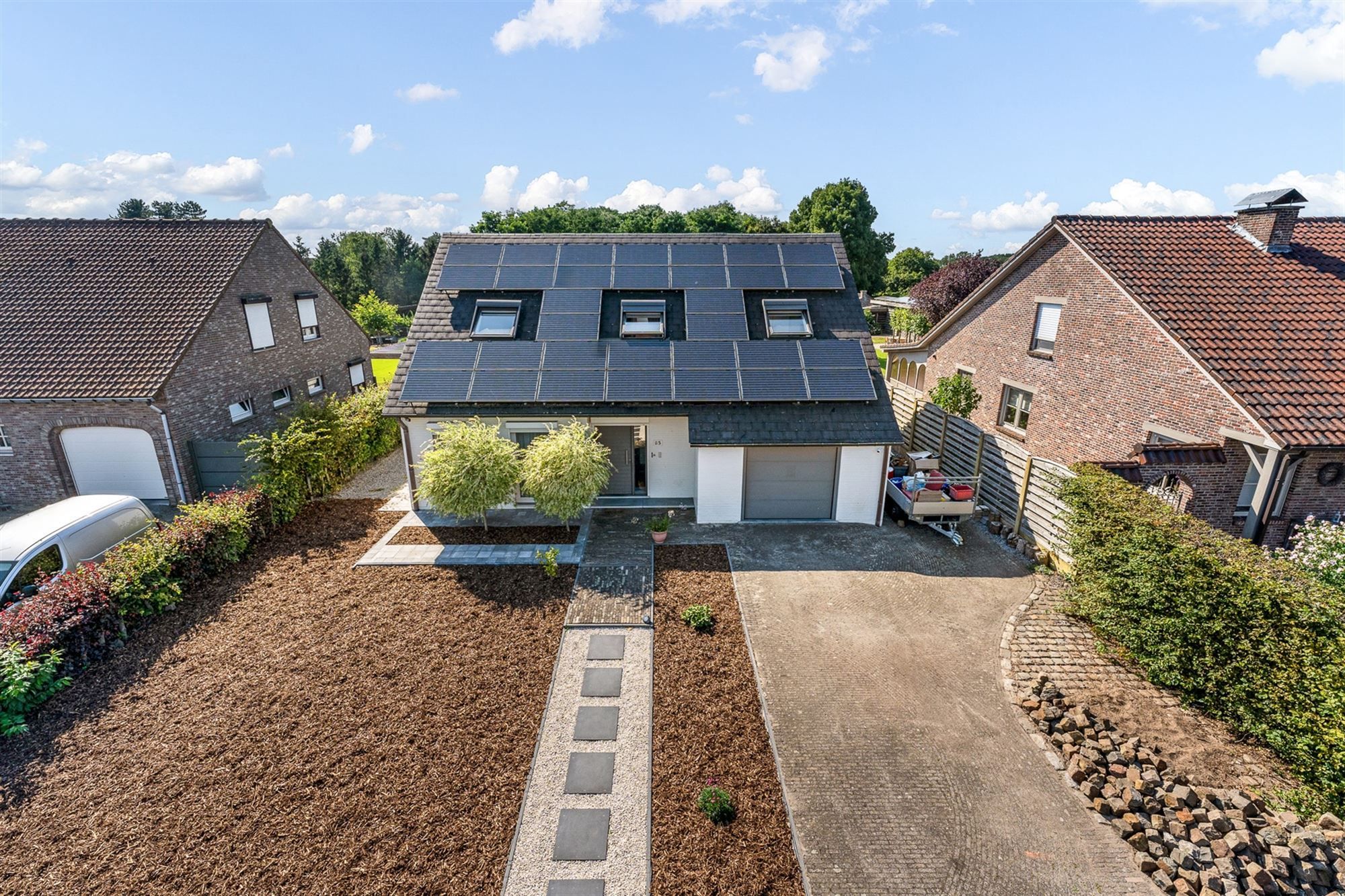 UITSTEKEND ONDERHOUDEN EN KARAKTERVOLLE WONING MT 4 SLAAPKAMERS, UITERST RUSTIG GELEGEN OP EEN PERCEEL VAN 13A50CA TE HEPPEN foto 25