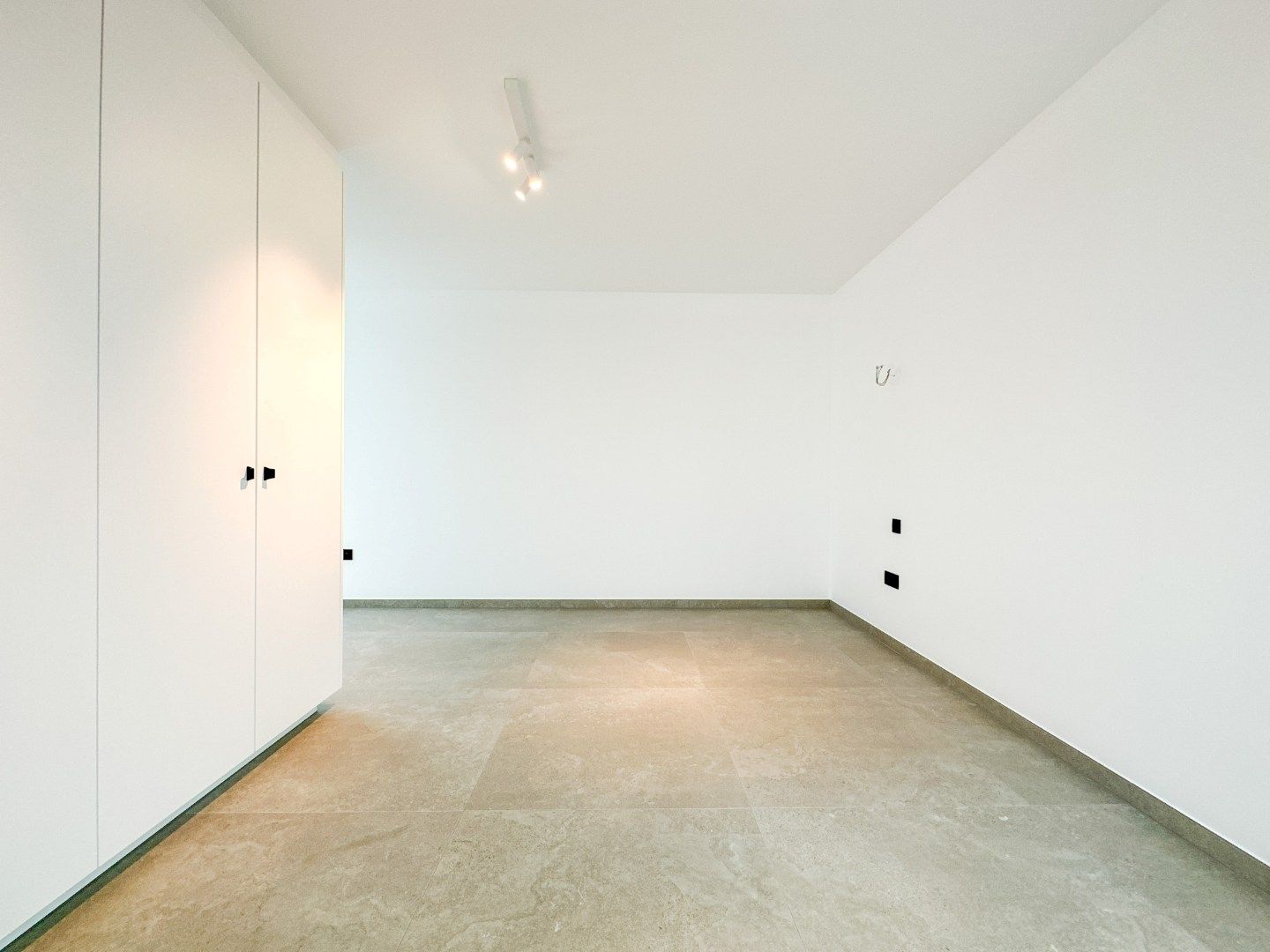 Energiezuinig nieuwbouw 2 slpk-appartement, instapklaar met topafwerking! Aartrijke foto 21