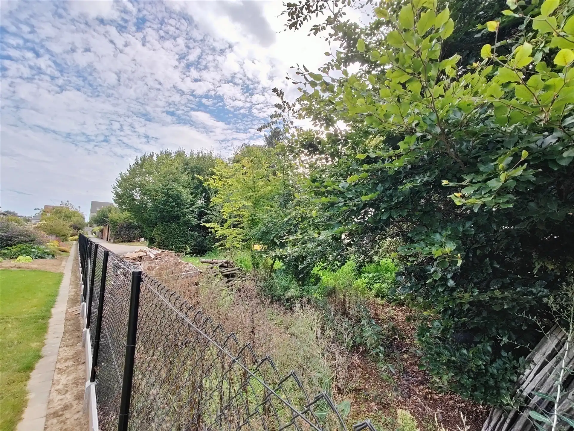 Goed gelegen bouwgrond voor open bebouwing in Mazenzele foto 7