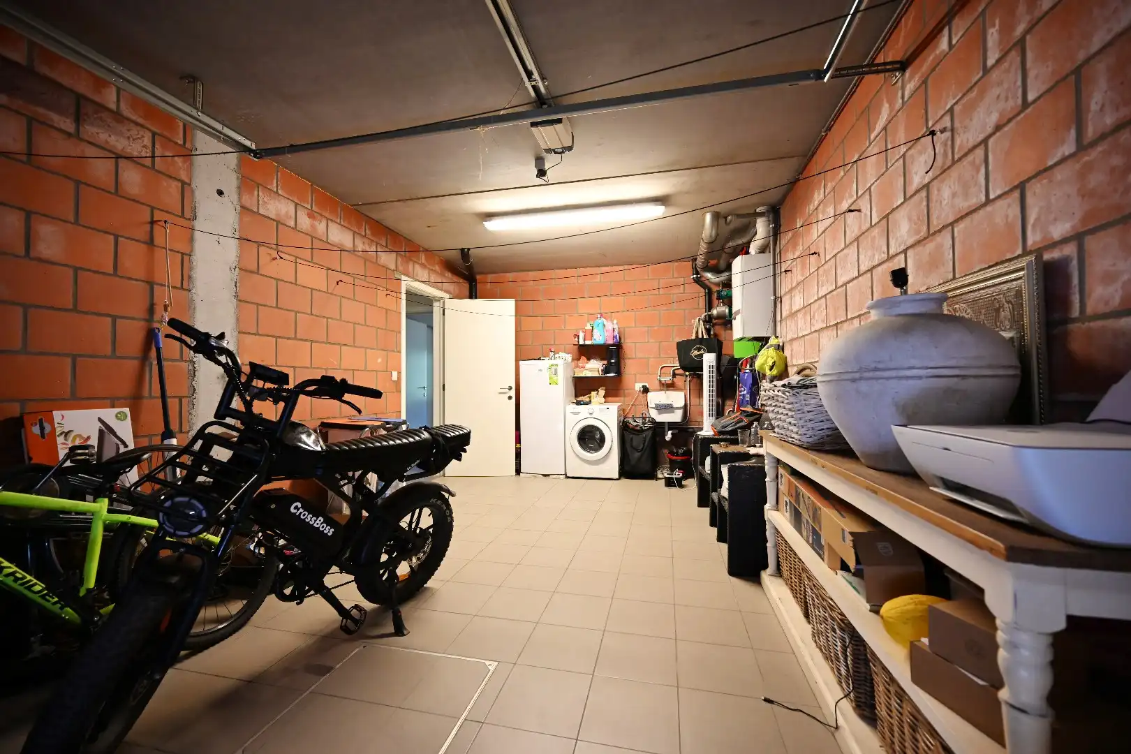 Moderne recente woning met 4 slpks, garage en tuintje nabij centrum Maldegem foto 13