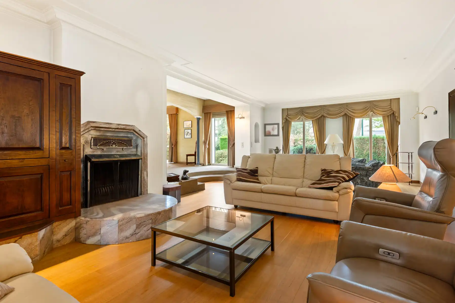 Te renoveren villa op toplocatie, voorkant Schilde  foto 13