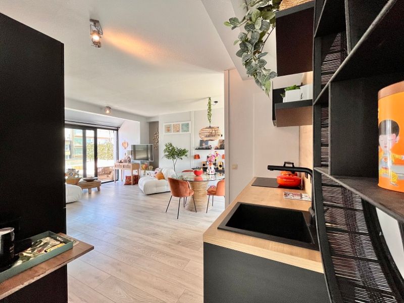 Exclusieve zonnige penthouse met 2 kamers en 55m² terras foto 10