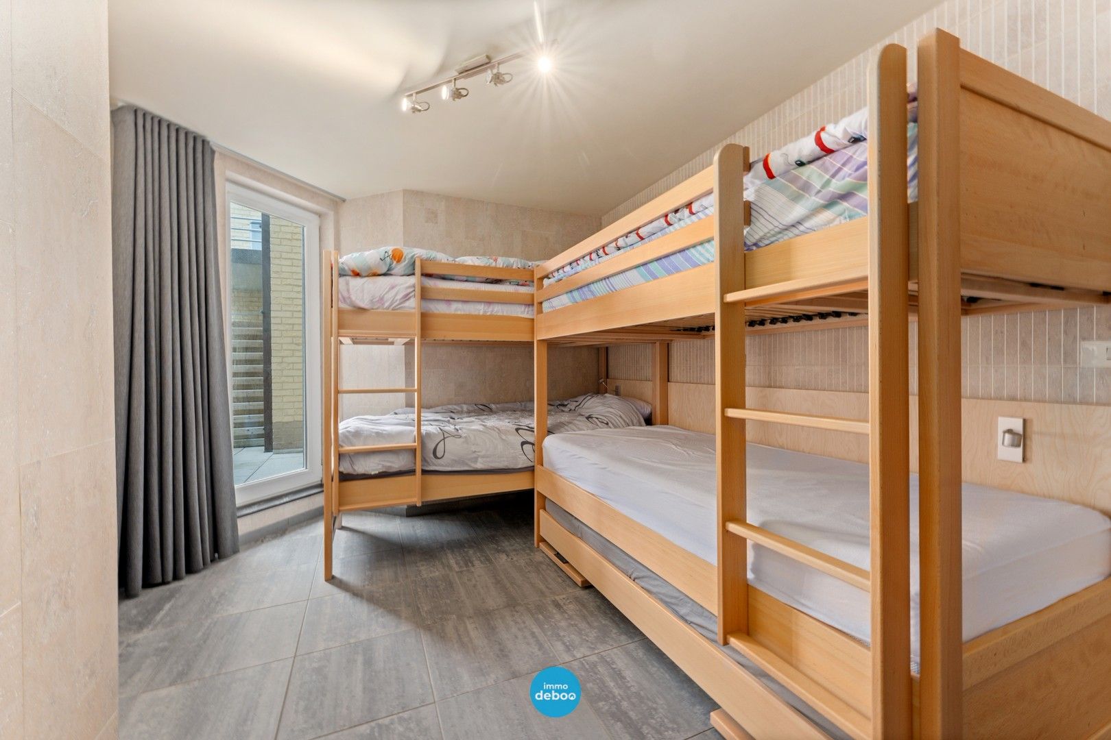 Instapklaar appartement in recente residentie op een centrale ligging foto 9