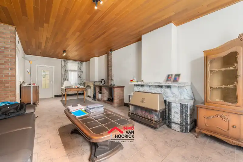Woning 3 slaapkamers op 240m² foto 3