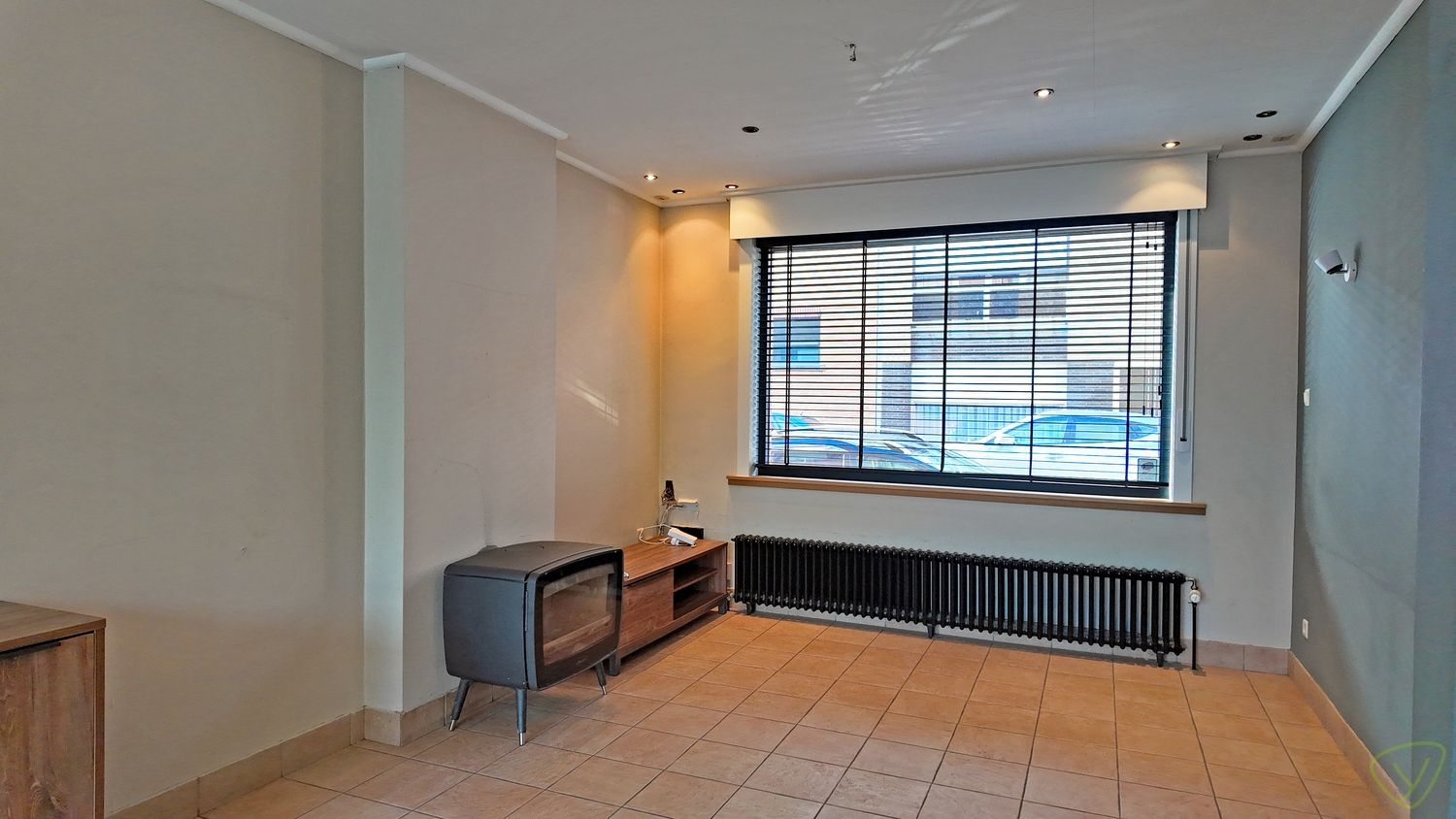 Instapklare woning met tuin en vlakbij het centrum van Eeklo foto 5