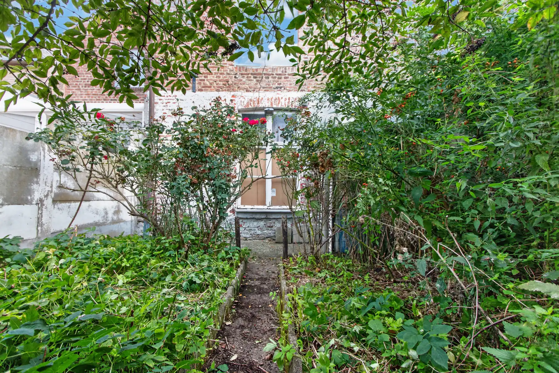 AUTHENTIEKE WONING BEGIJNHOF + 3 tot 4 SLK + TUIN + RUSTIG foto 10