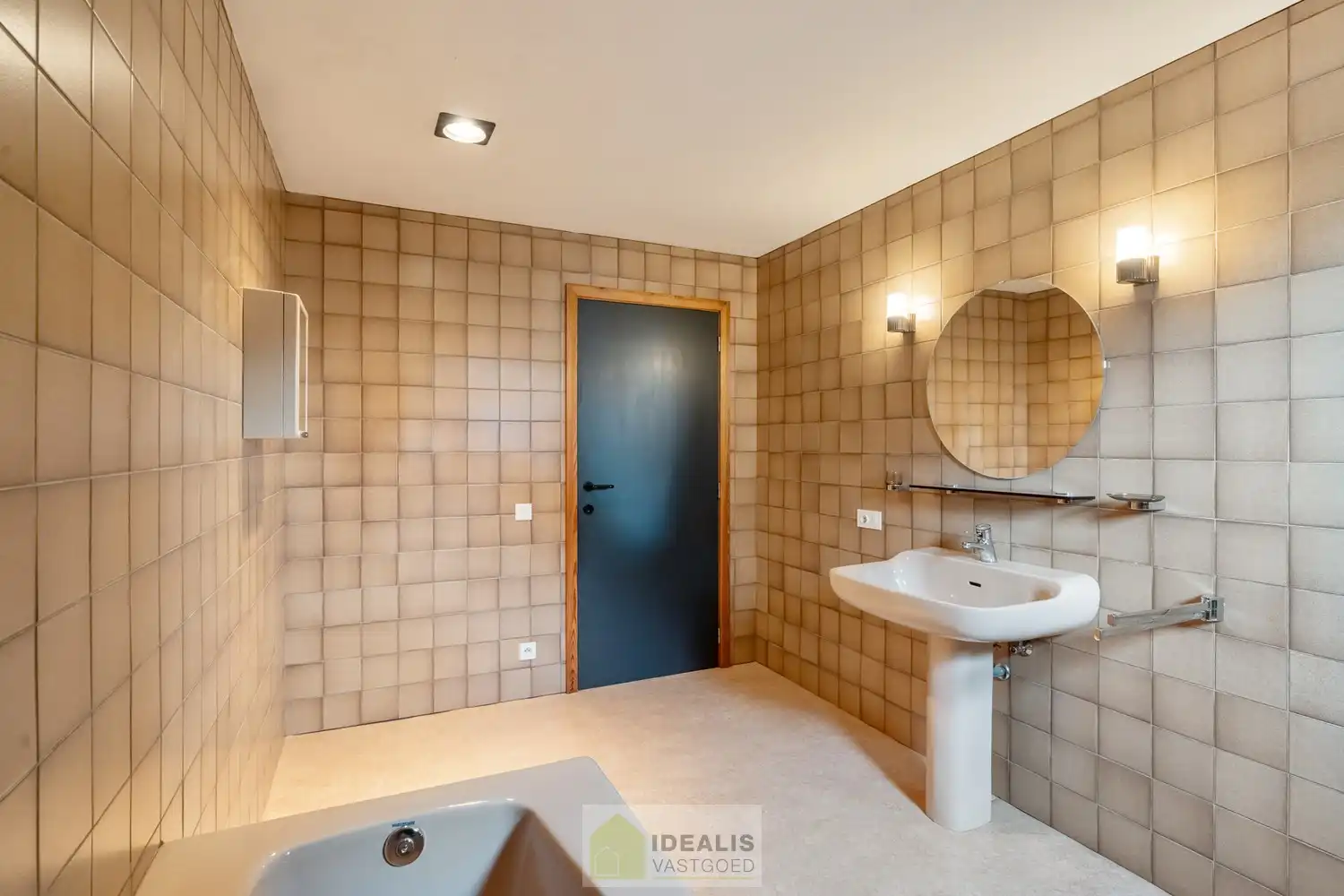 IDEALIS VASTGOED – VERZORGDE GEZINSWONING MET 2 SLAAPKAMERS (MOGELIJKHEID TOT MEER) OP AANGENAAM PERCEEL VAN 11A 28CA foto 26