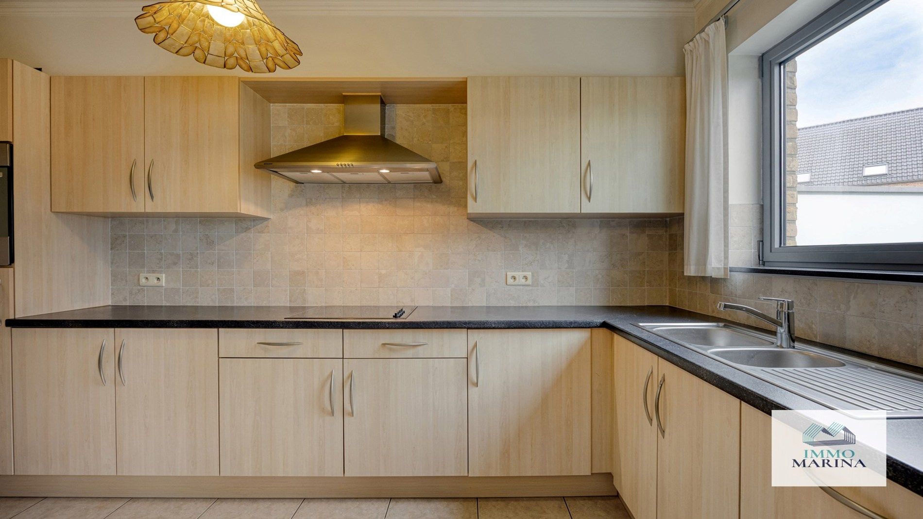 Goed onderhouden gelijkvl app. met 2 slpks en terras te BETEKOM foto 7