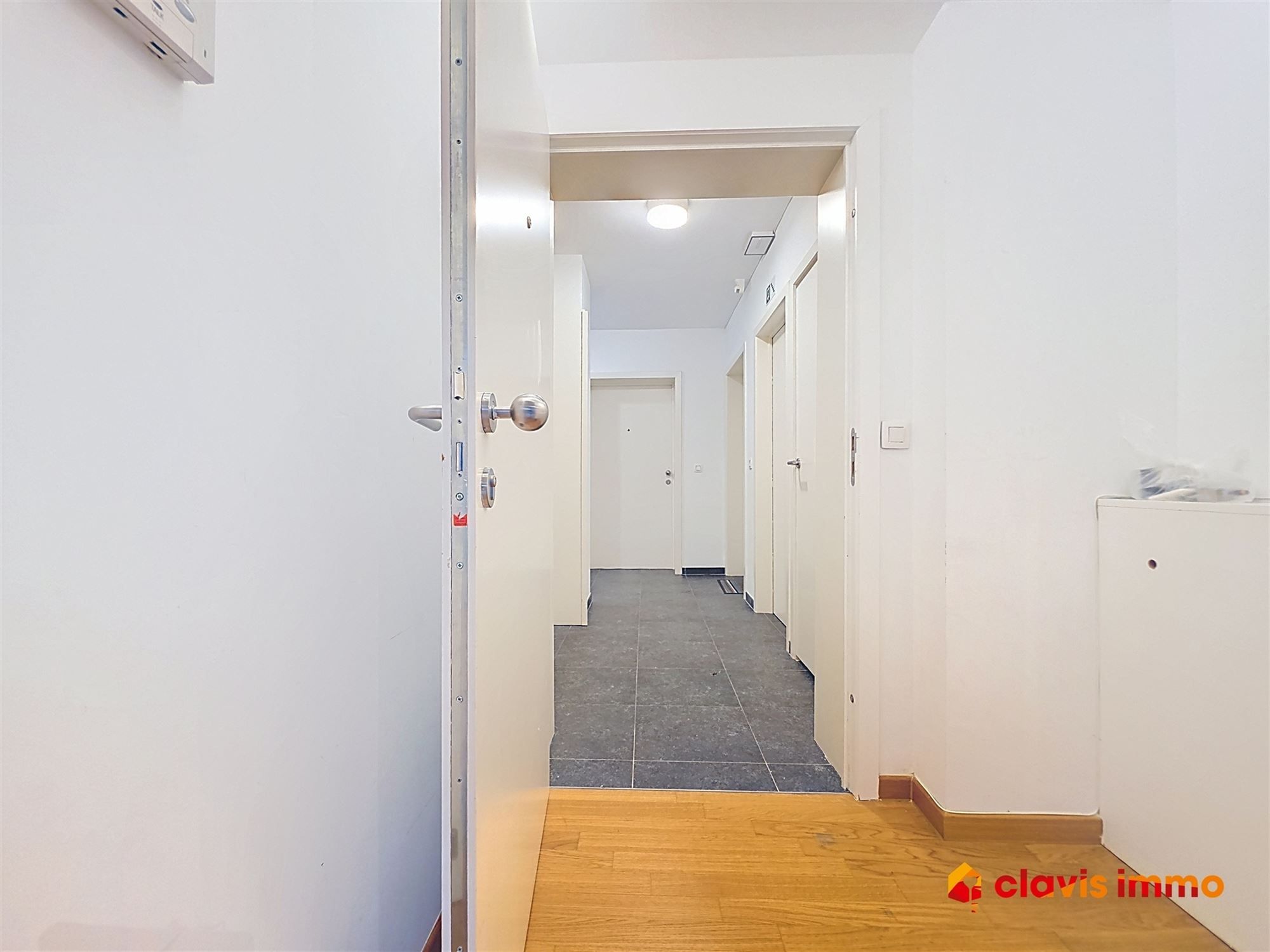 Studio met mooi terras foto 13