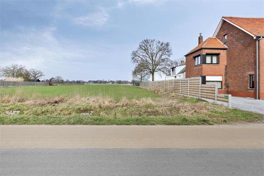 Bouwgrond te koop in Klein-Vorst op perceel van 5a15ca foto {{pictureIndex}}