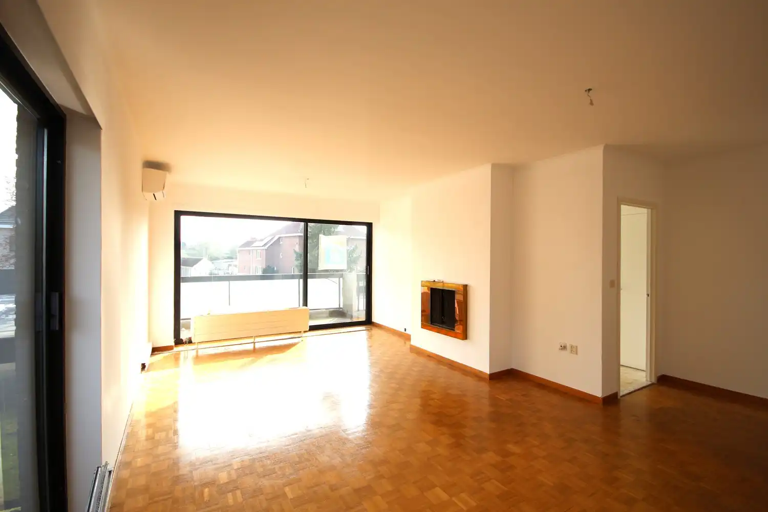 Gunstig gelegen appartement met 2 slaapkamers en een autostaanplaats foto 6