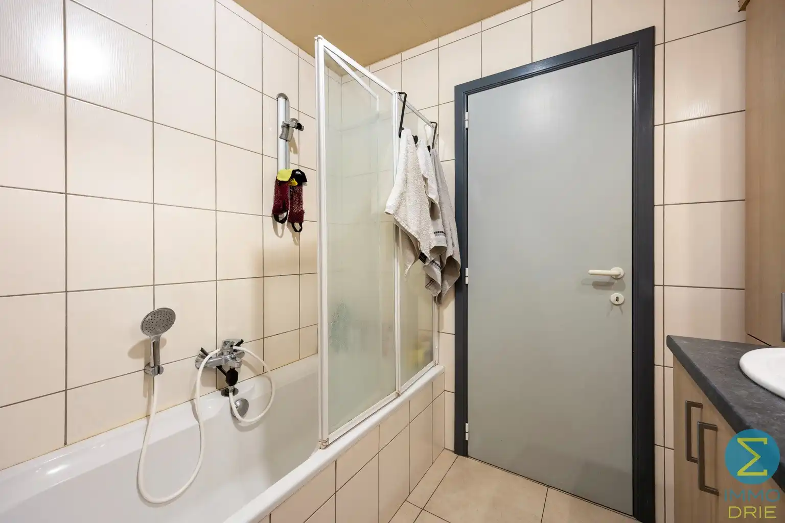Centraal gelegen 2-slaapkamerappartement met terras te Retie foto 12