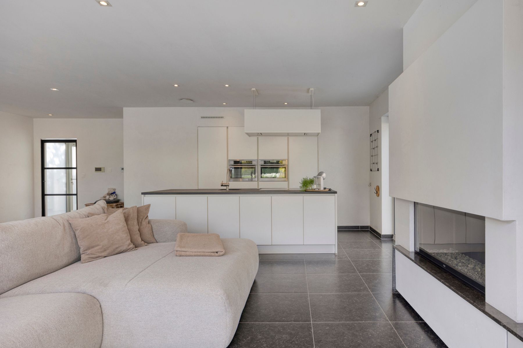  Prachtige energiezuinige 4-gevel in het landelijke Affligem foto 6