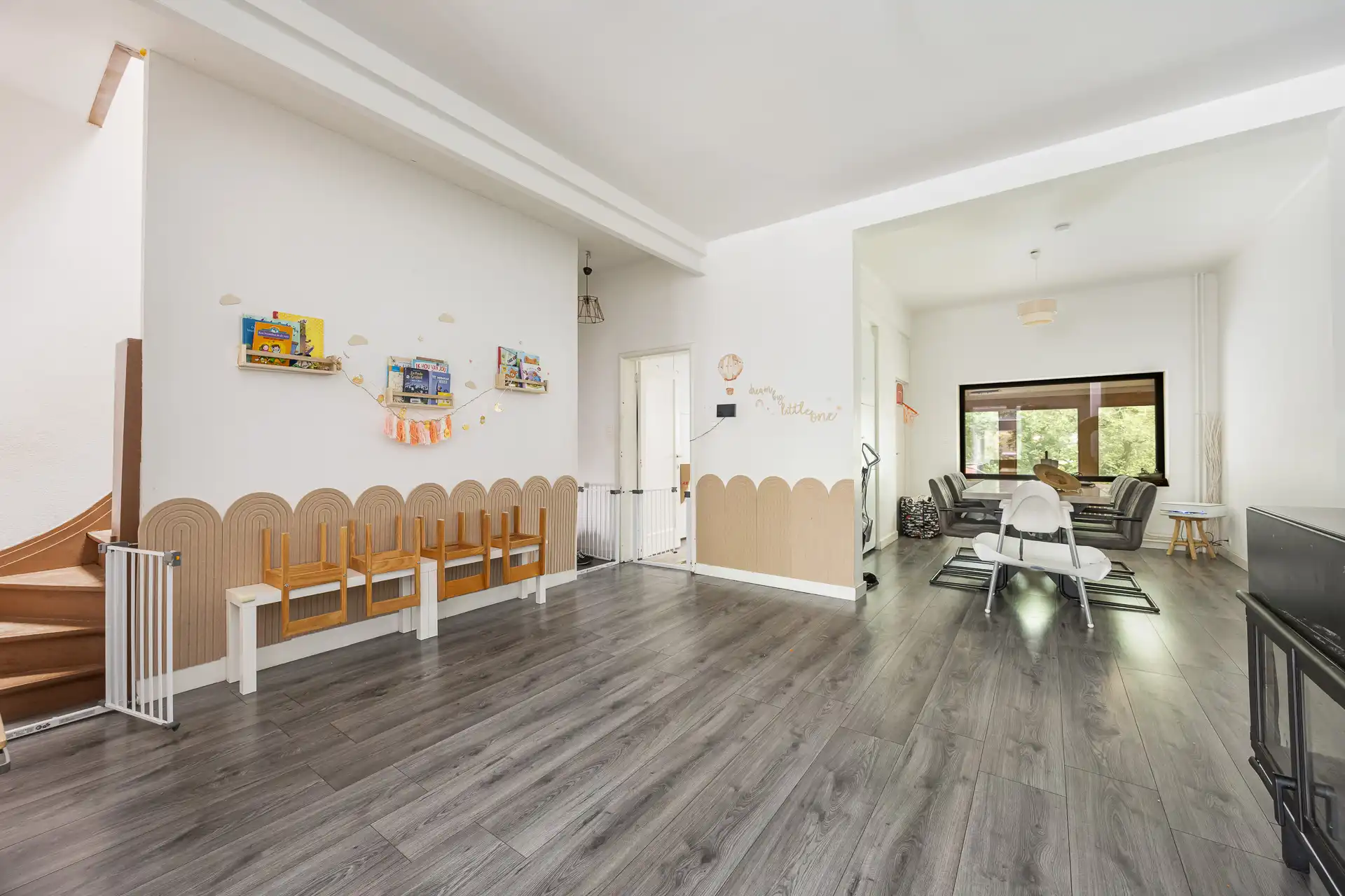 Welkom in de felbegeerde Pulhofwijk in Berchem foto 9