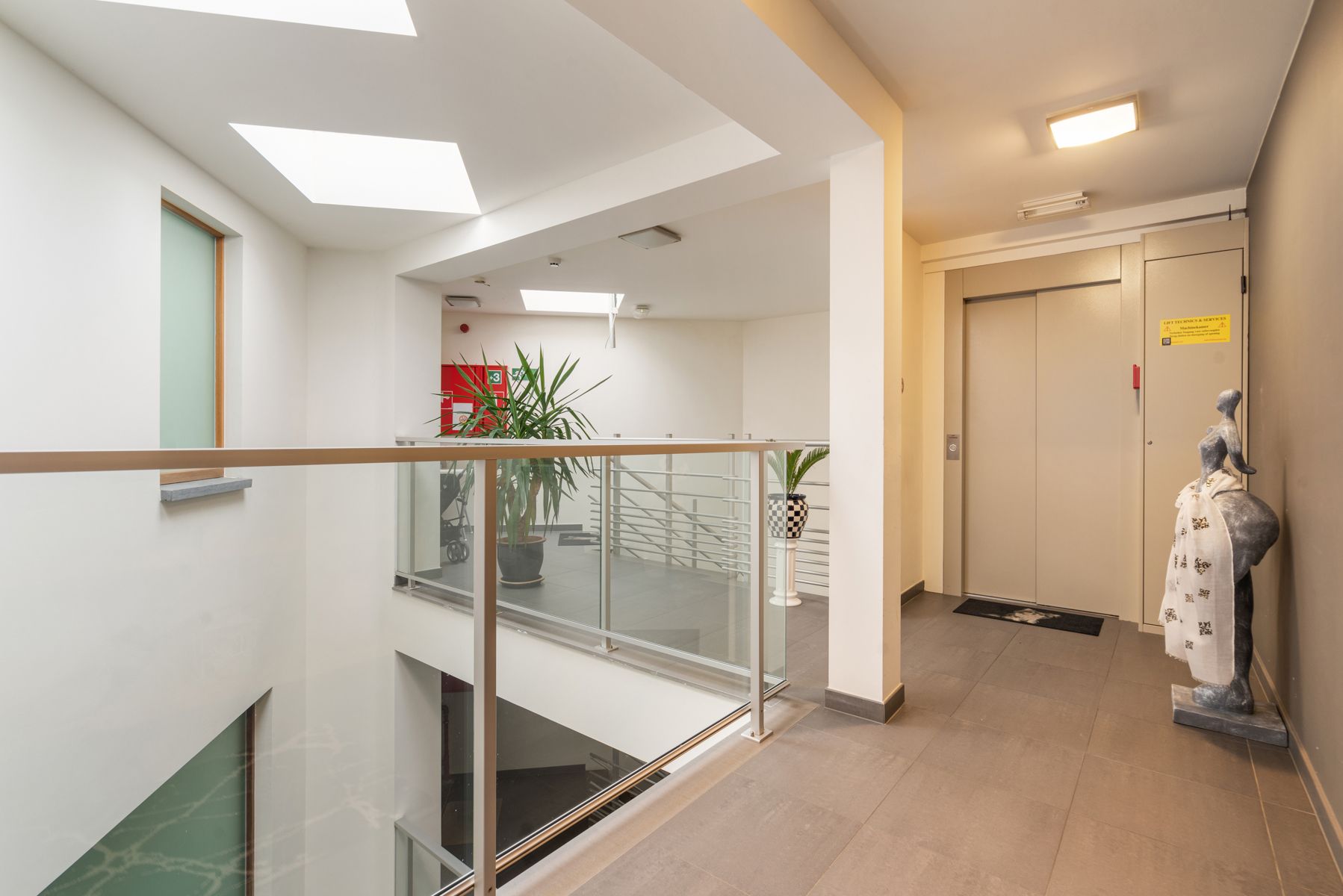 Ruim instapklaar appartement met 2 slaapkamers foto 12