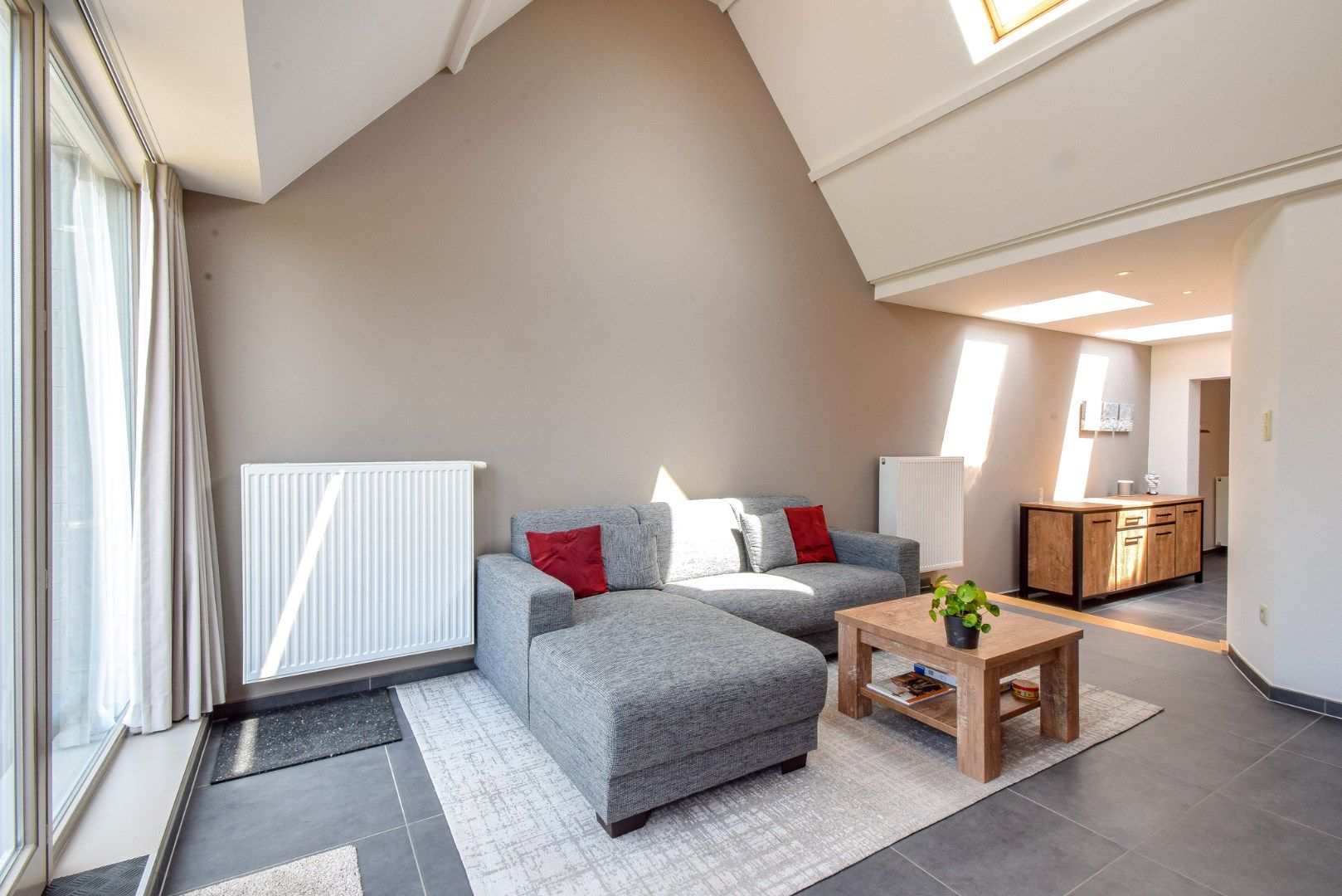 Gezellige en volledig instapklare woning foto 4