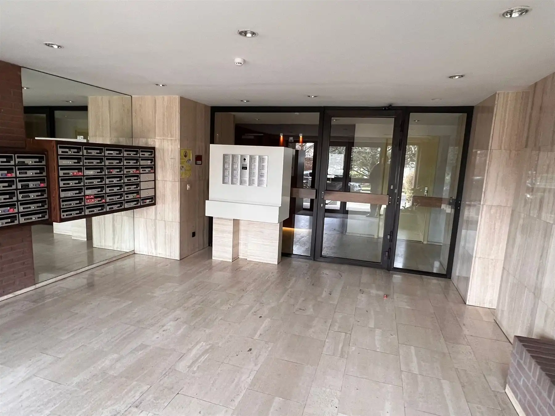 Gerenoveerd en comfortabel appartement  foto 8