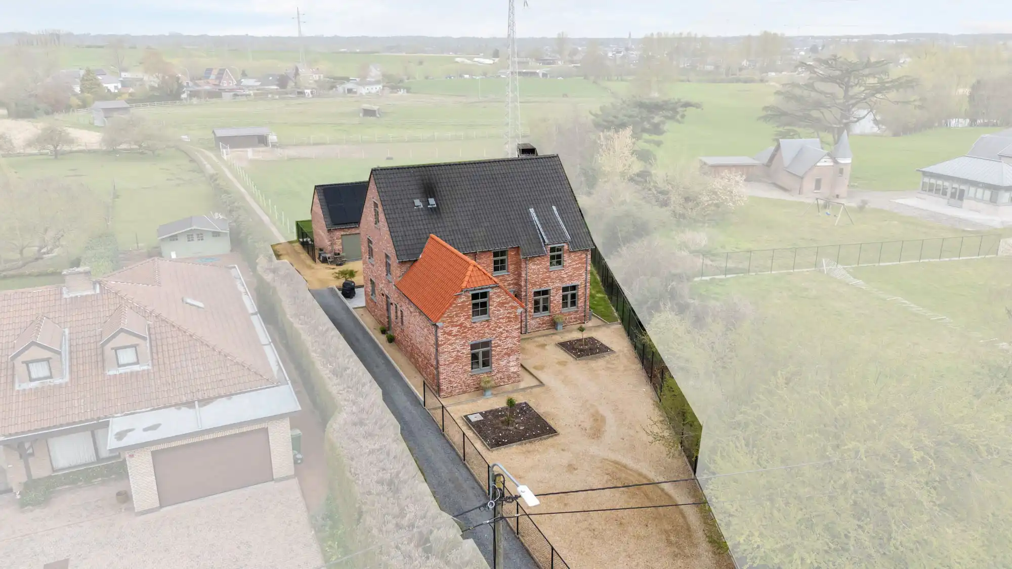 Landelijke woning met uitzicht op het groen foto 21