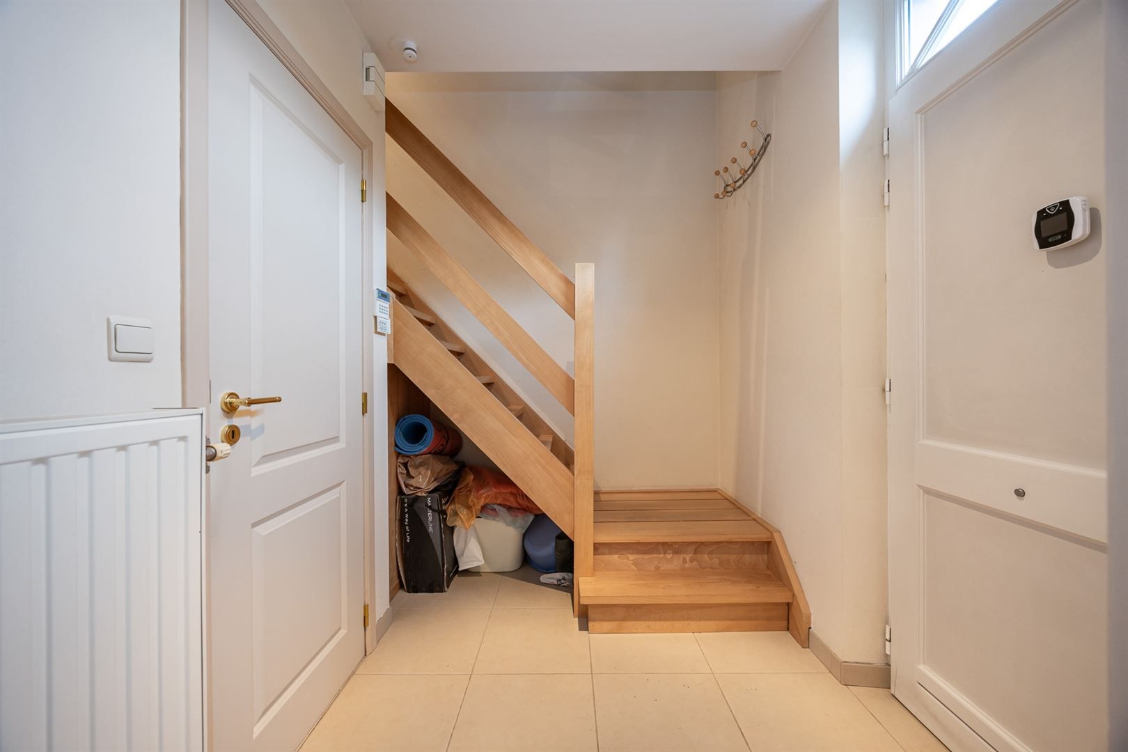 Woning op toplocatie met ruime tuin en zicht op bosgebied. foto 14