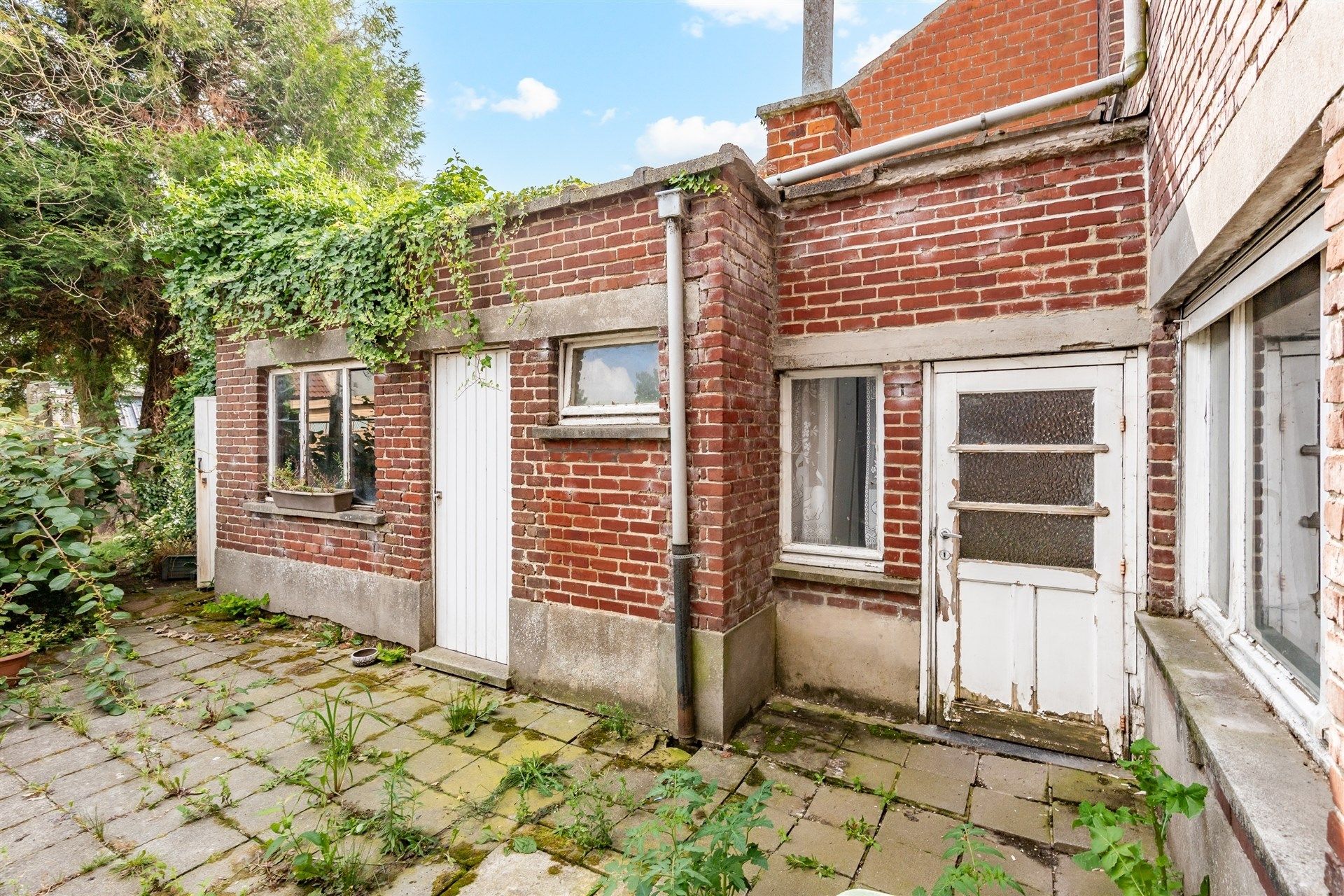 Volledig te renoveren woning met 3 slaapkamers in Wetteren foto 19