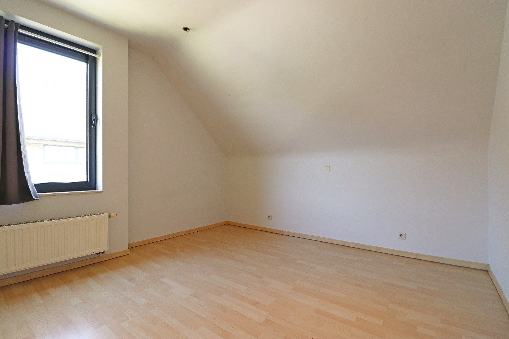 Verzorgd appartement in hartje Meulebeke foto 7