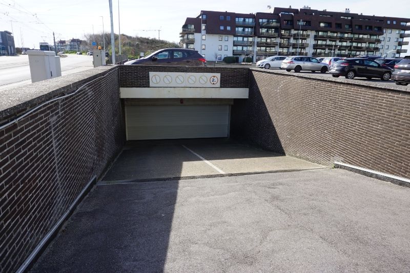 Garage te huur Yslandplein 0 - 8670 Oostduinkerke