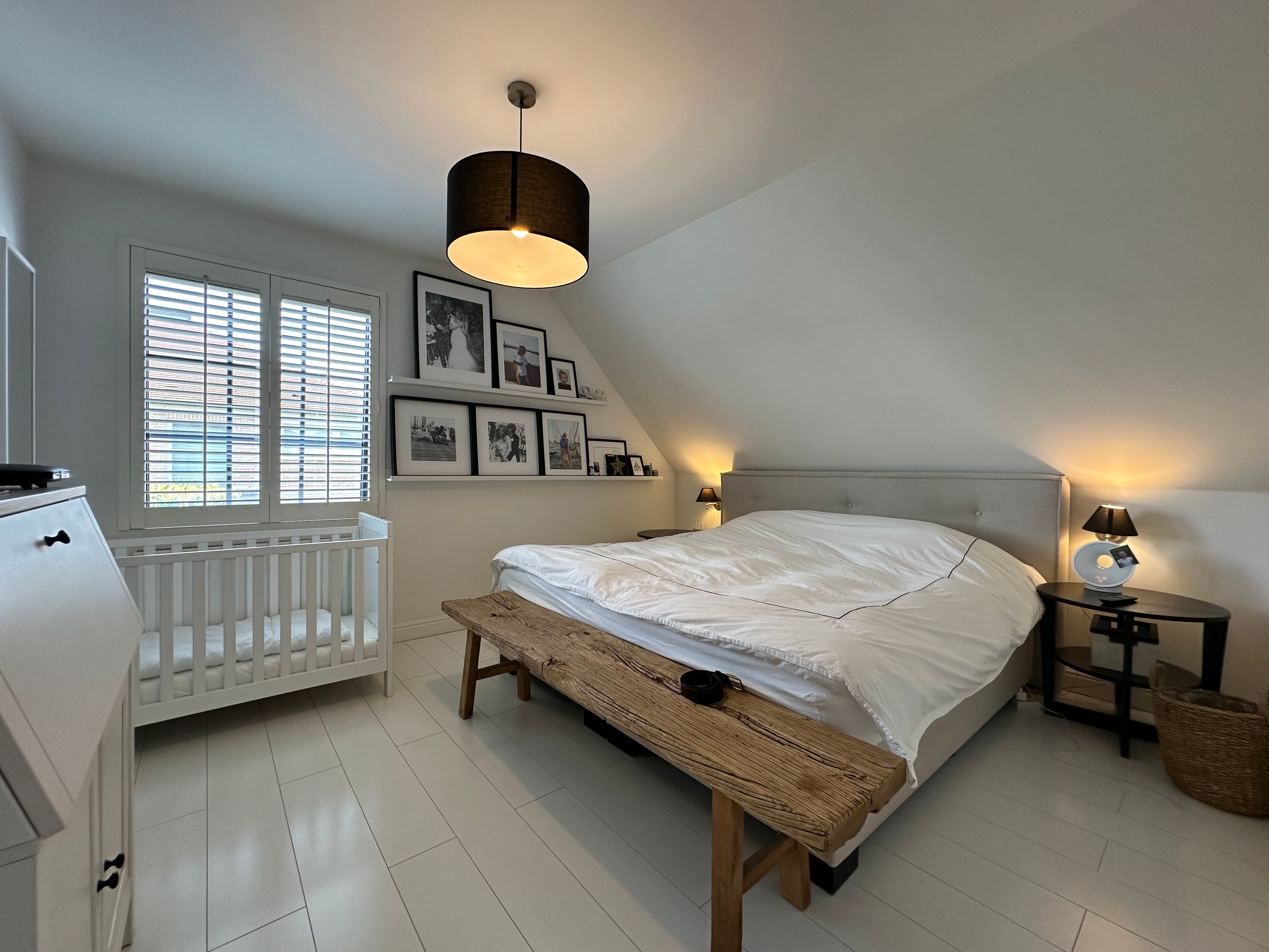 Recente, stijlvolle woning met mooie tuin nabij centrum Merelbeke foto 12