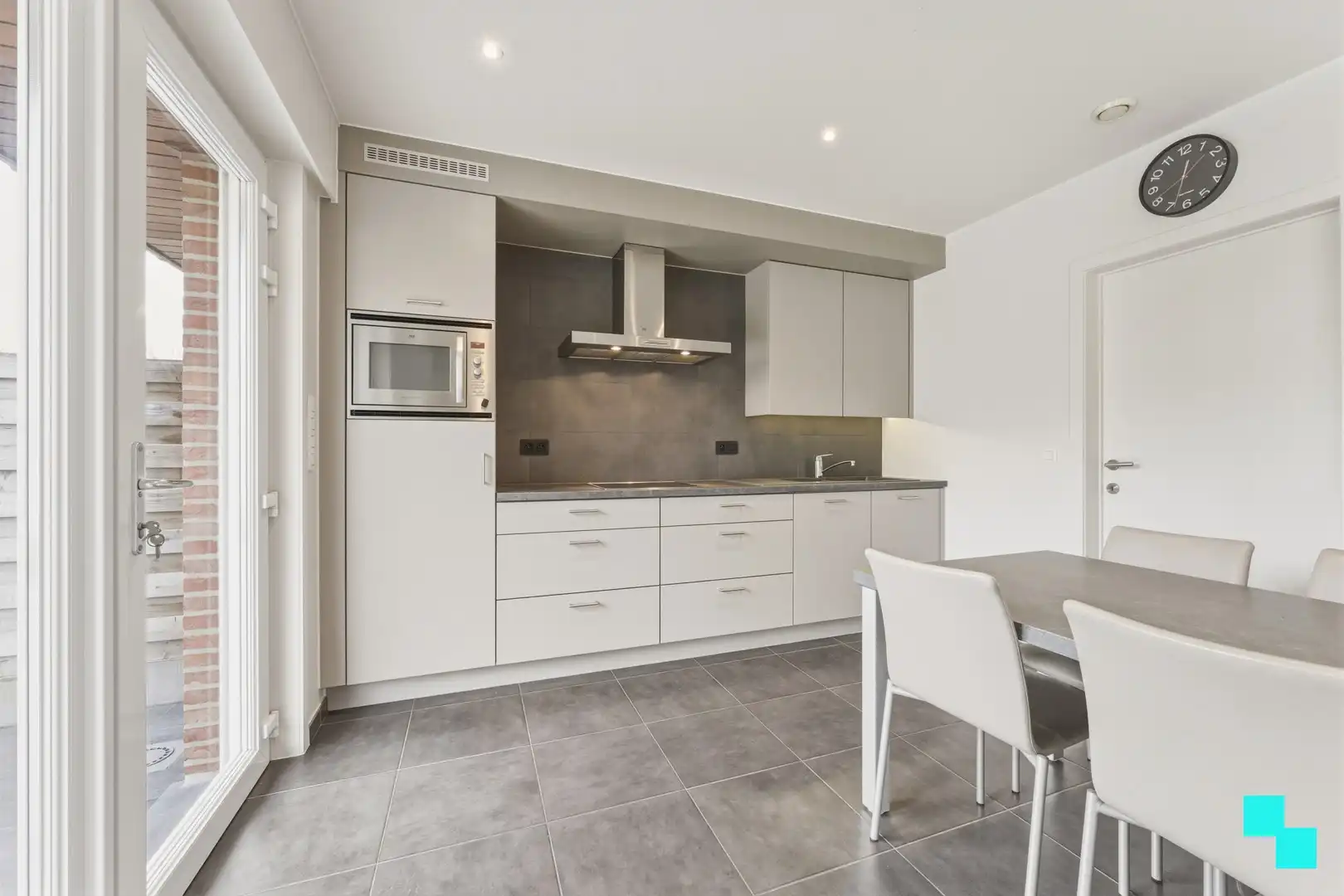 Instapklare HOB in rustige wijk - Roeselare foto 9