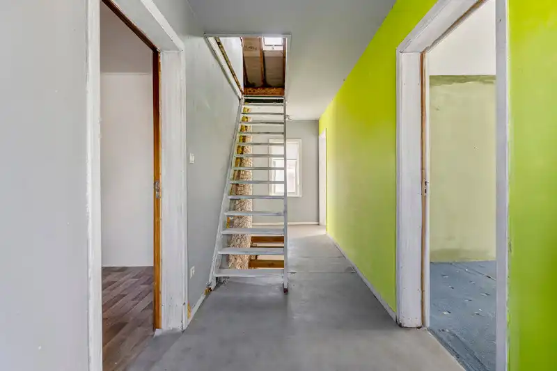 Charmante woning met aangrenzende stellen op 17are foto 30