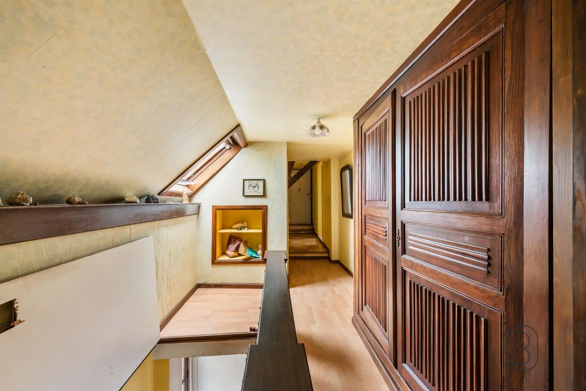Charmante te renoveren fermette met 2 garages in Ronse foto 17