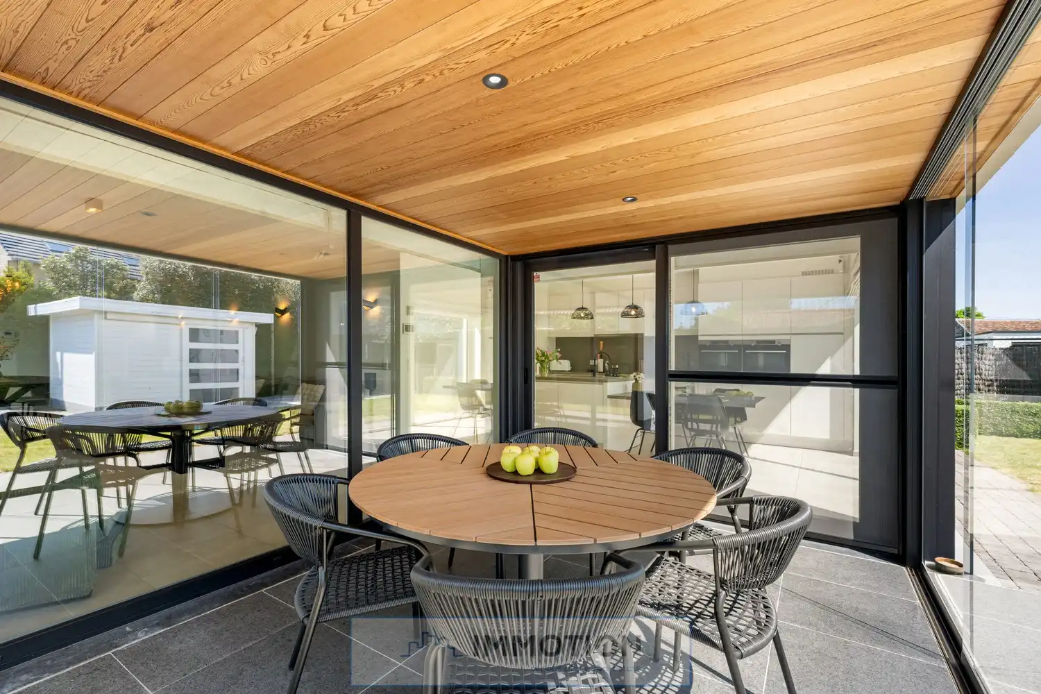 Moderne nieuwbouwvilla op rustige topligging in Kuurne ! Kijkdag met richtprijs. foto 11